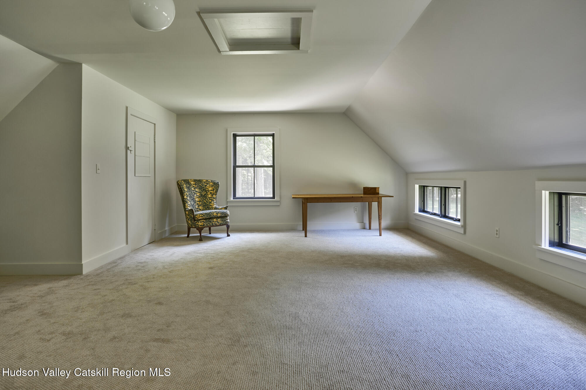 8 Old North Anson Way