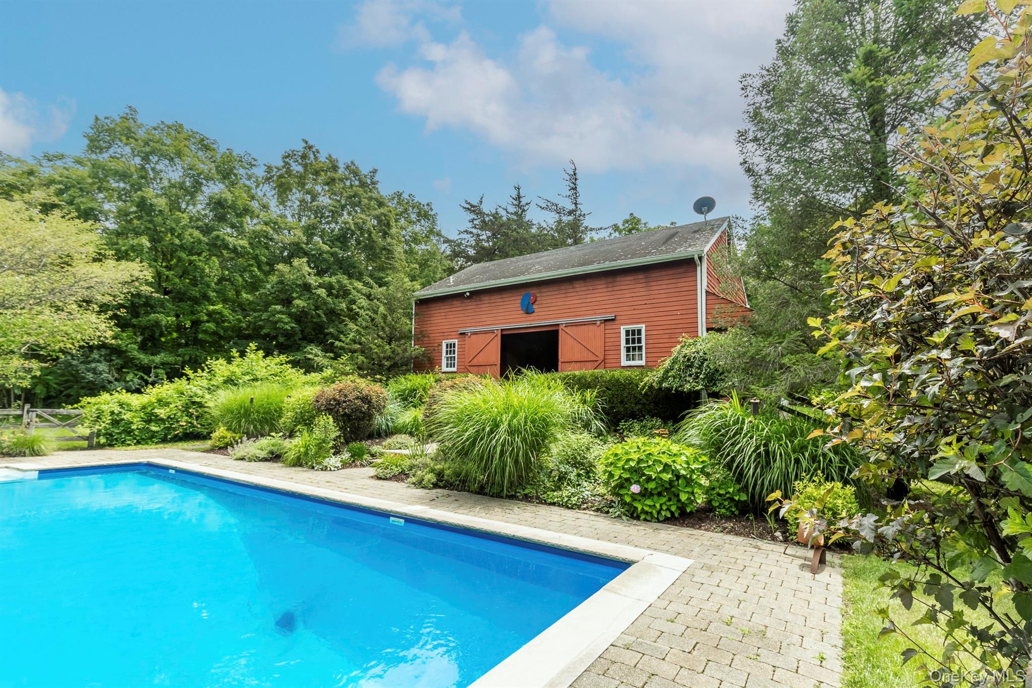 101 Drake Road
