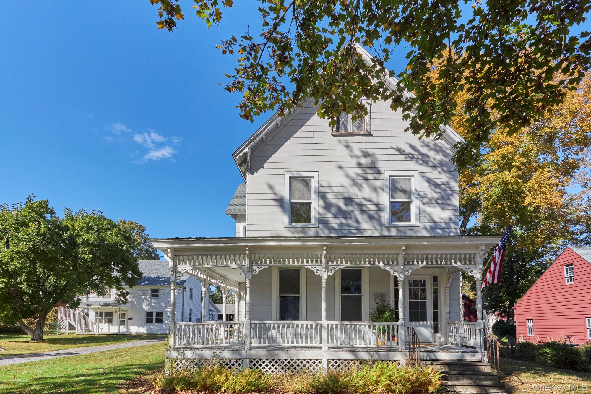 105 & 107 E Market Street