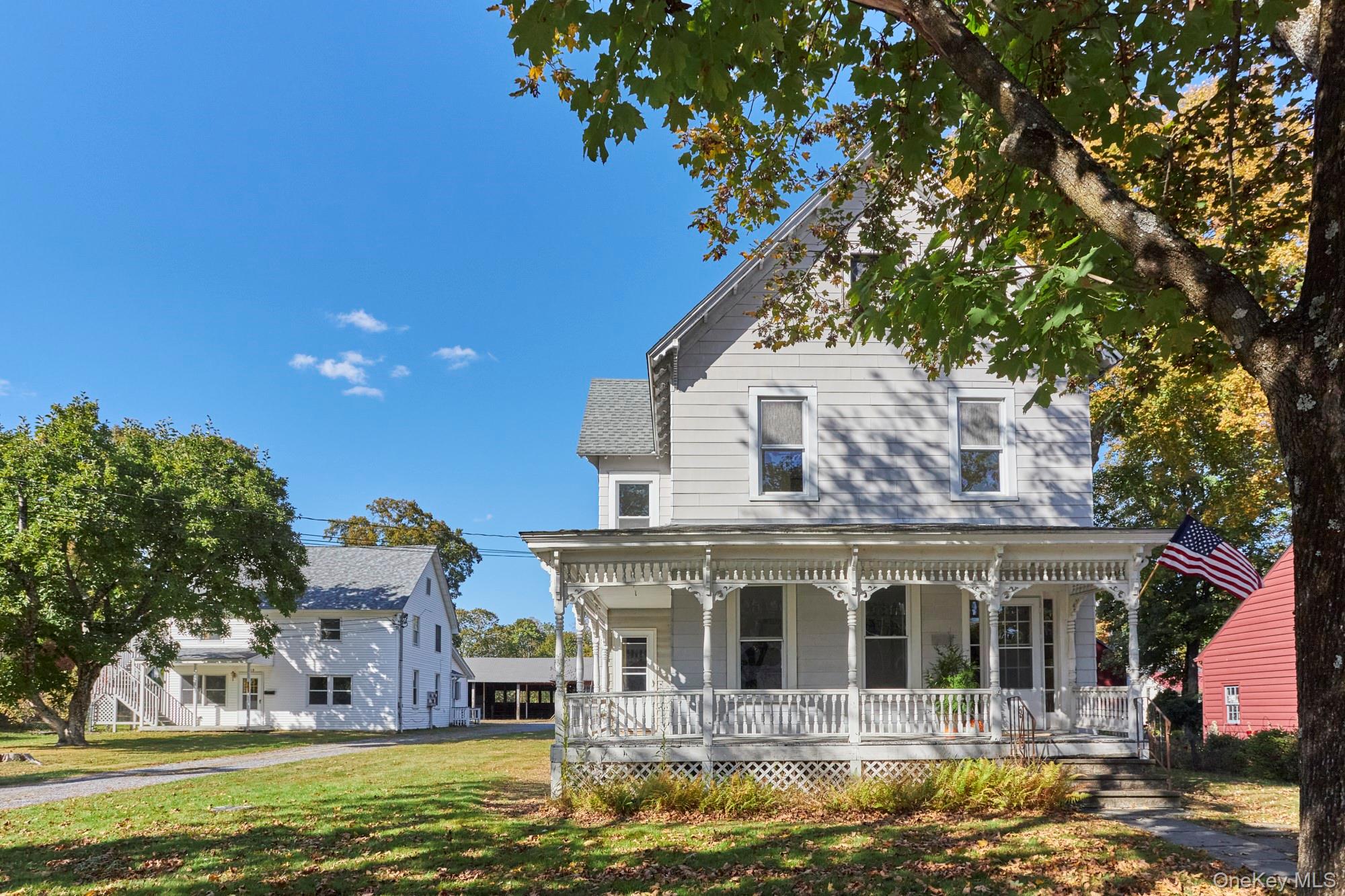 105 & 107 E Market Street