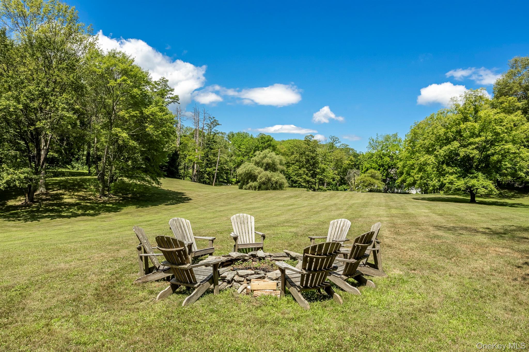 176 Schoolhouse Road