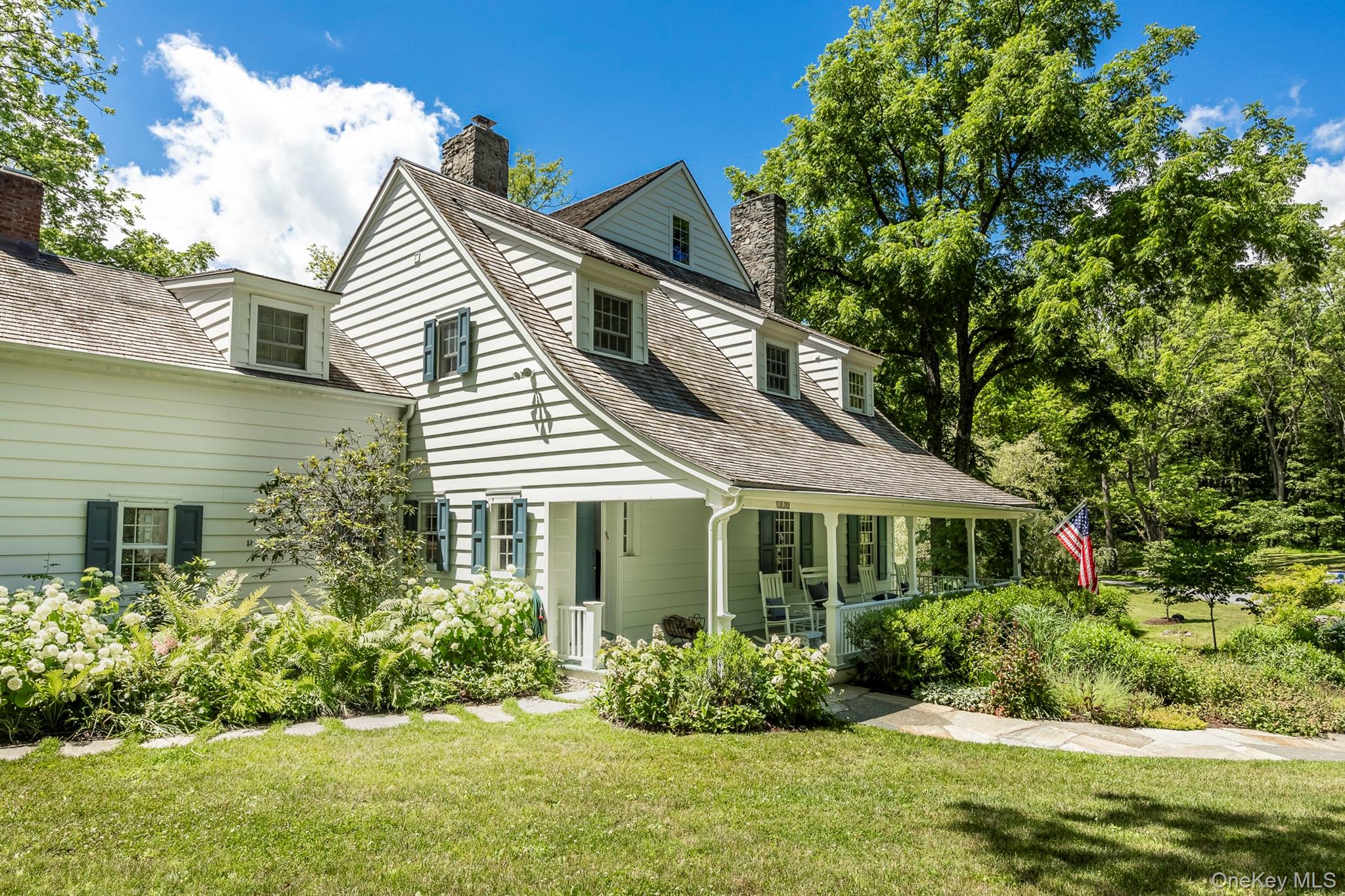 176 Schoolhouse Road