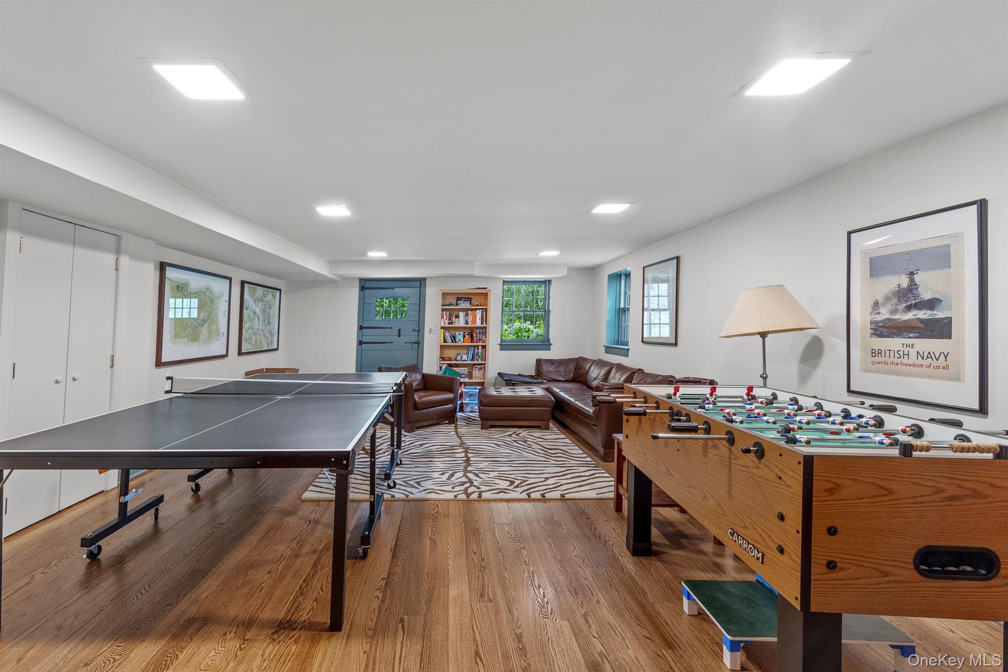 176 Schoolhouse Road