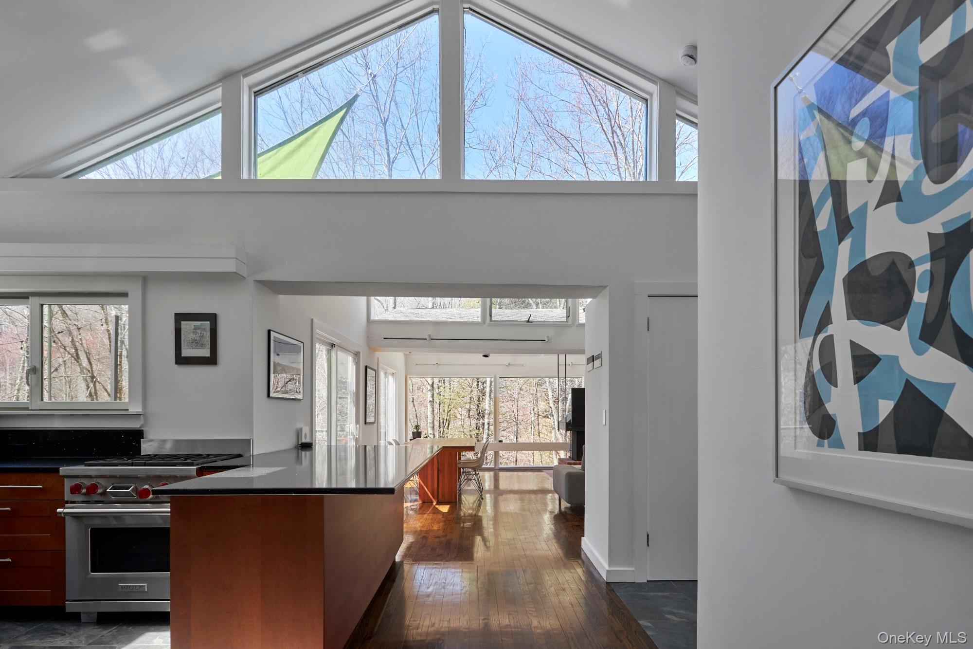 611 N Clove Road