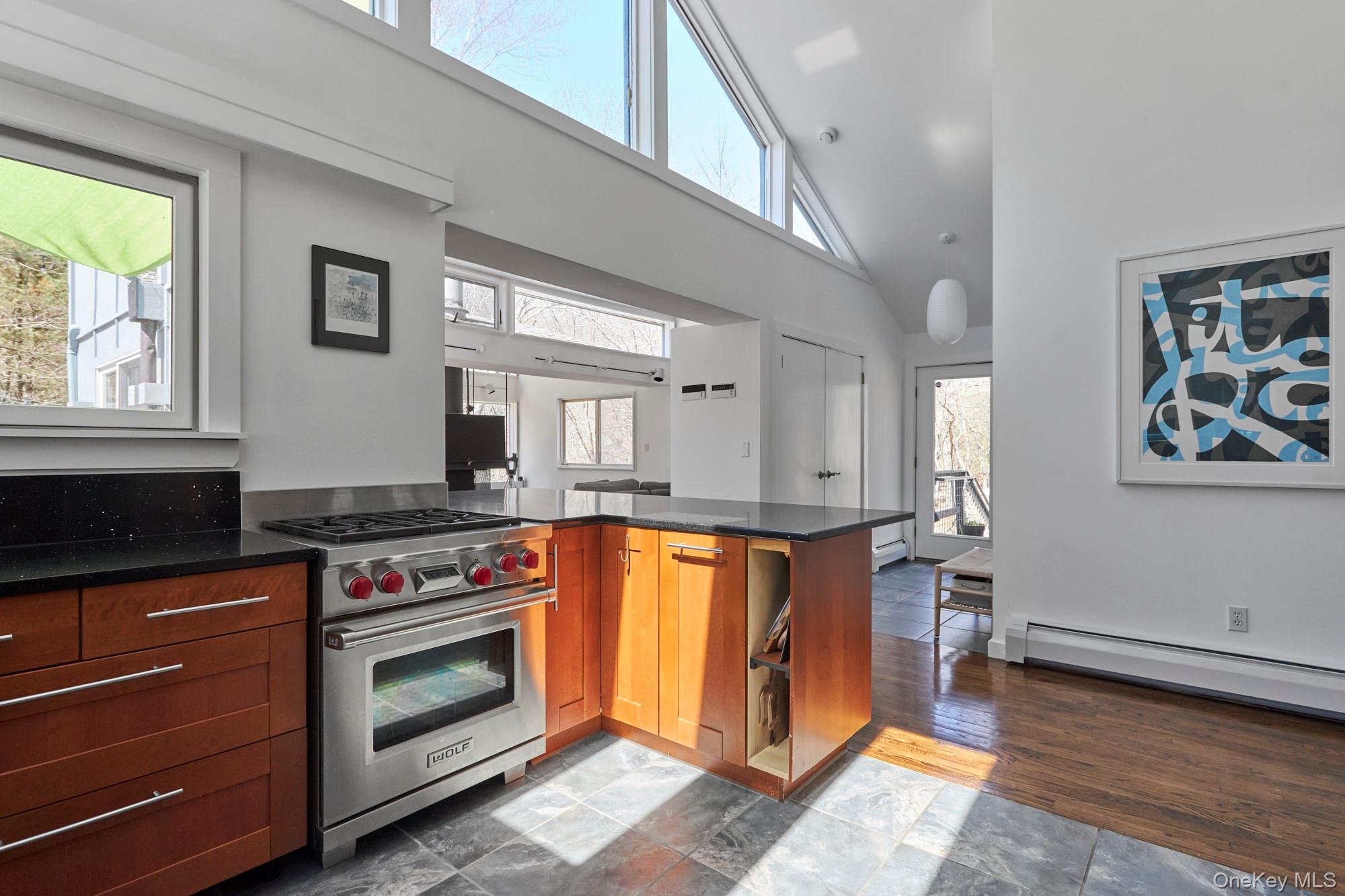 611 N Clove Road