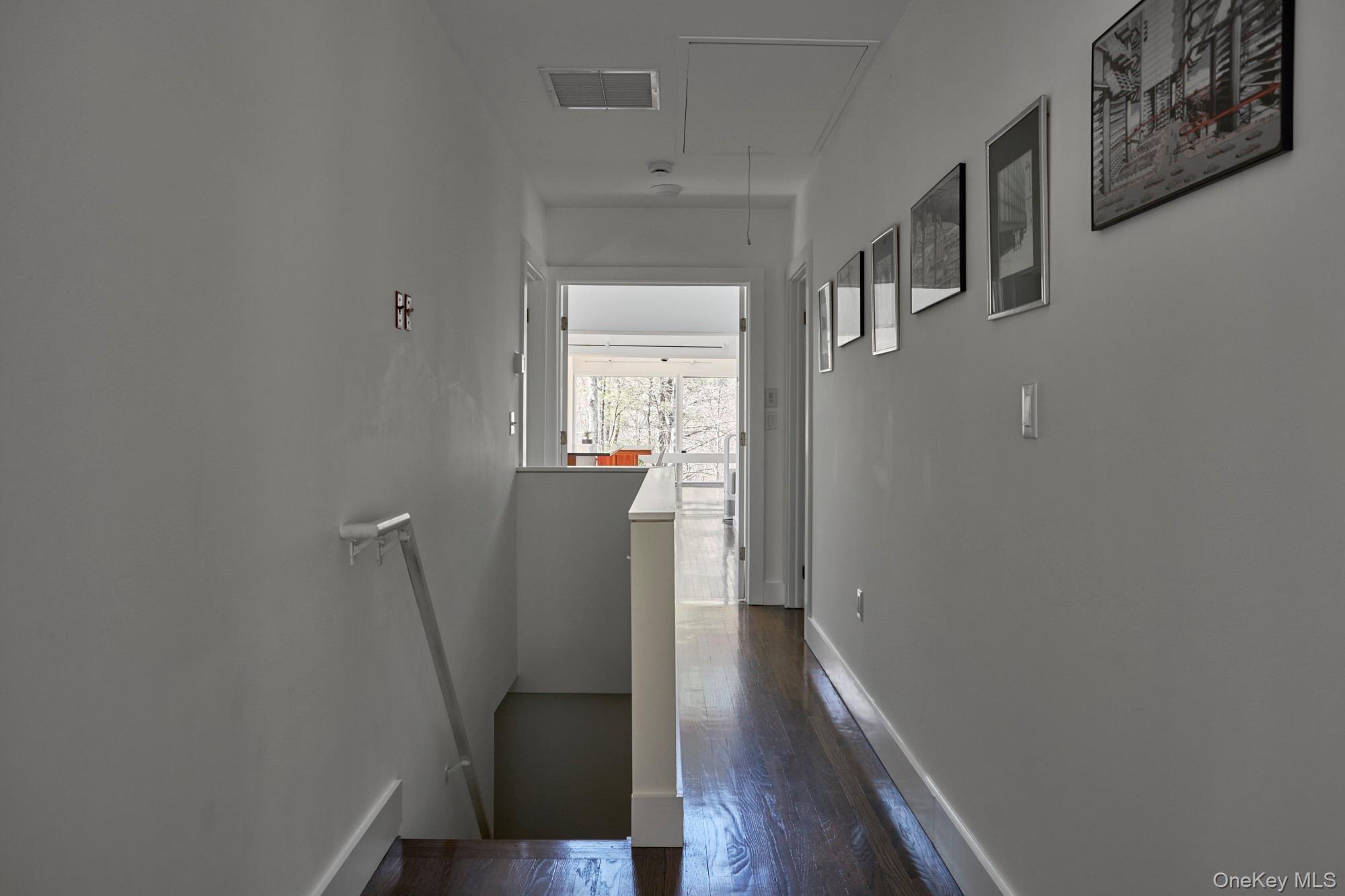 611 N Clove Road