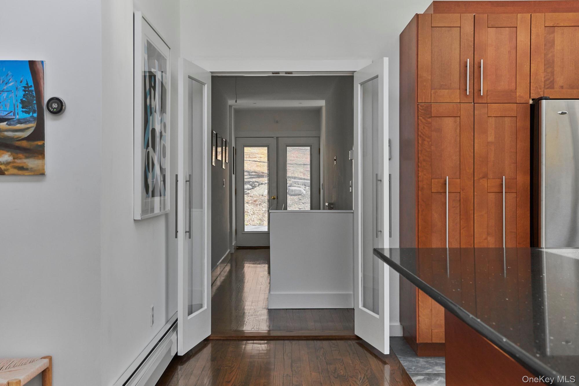 611 N Clove Road