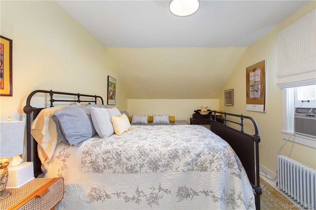 20 Taintor Way