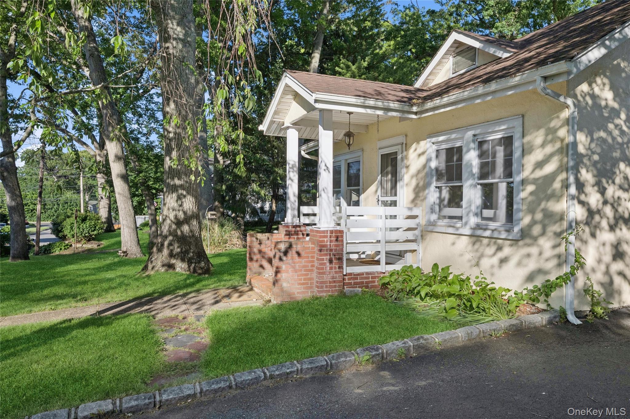 36 Lakeview Court