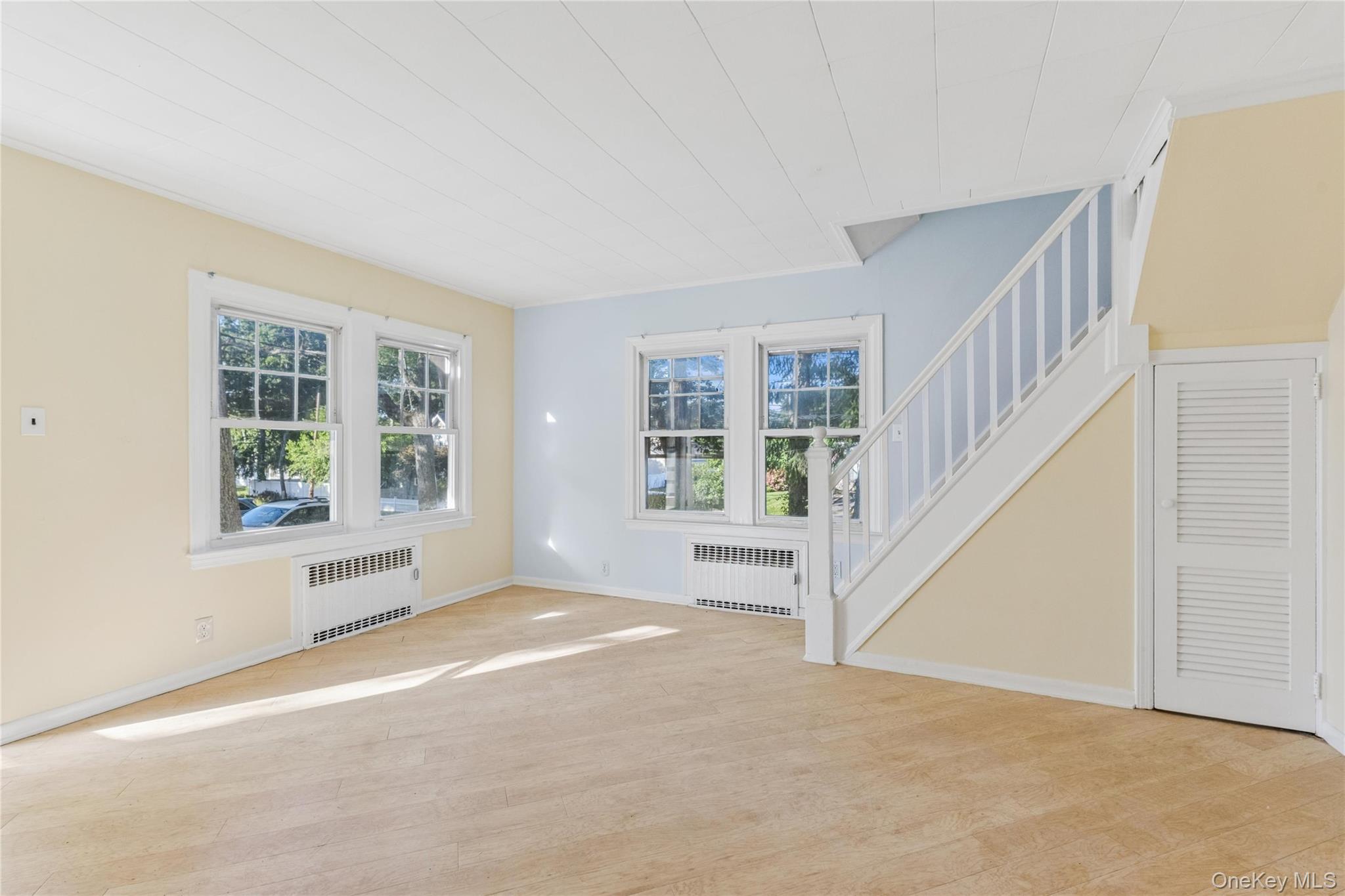 36 Lakeview Court
