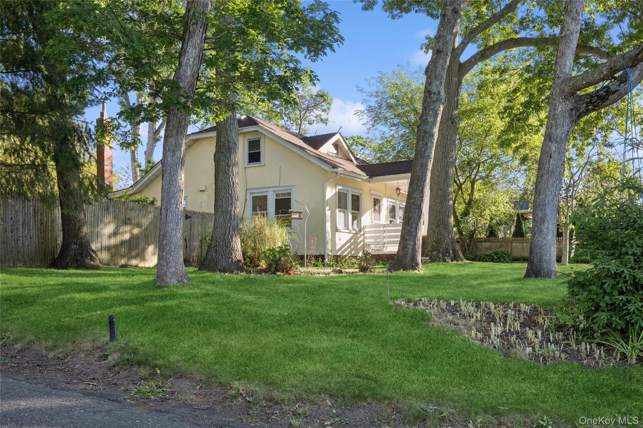 36 Lakeview Court