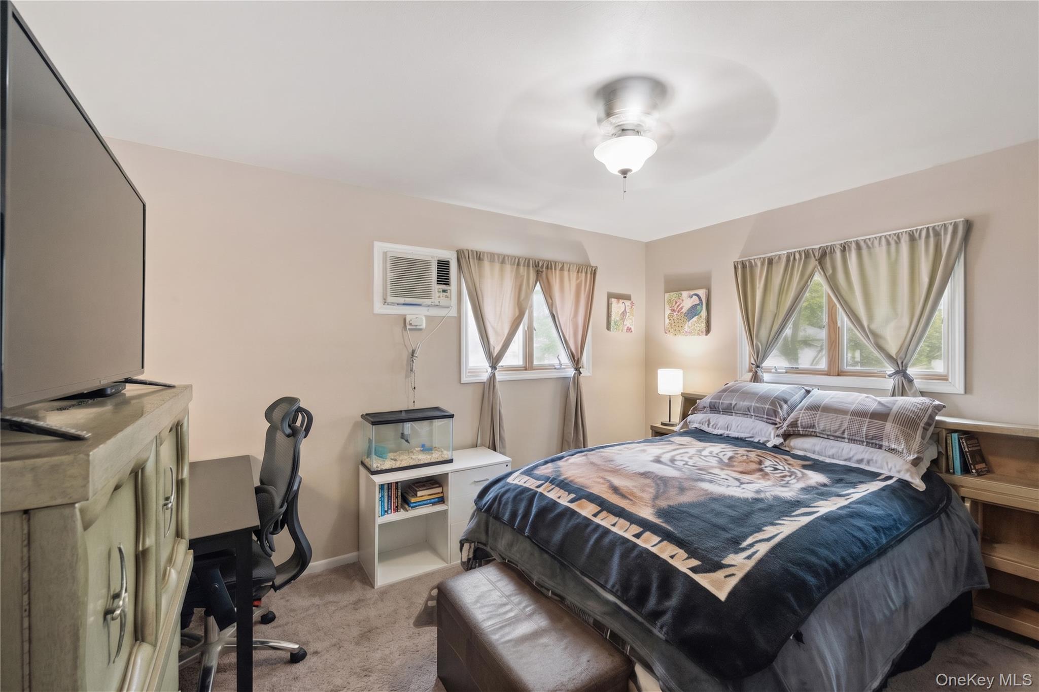 10 Wisteria Way