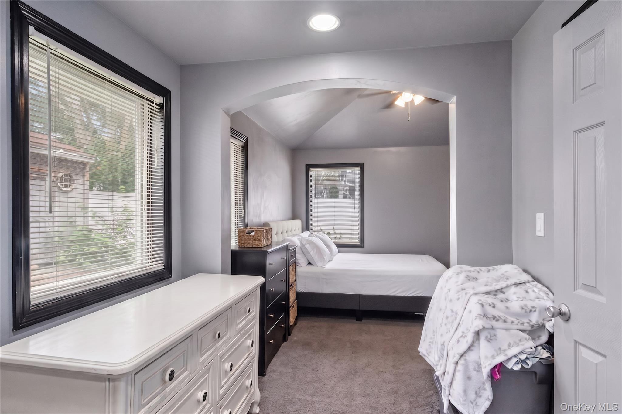 10 Wisteria Way