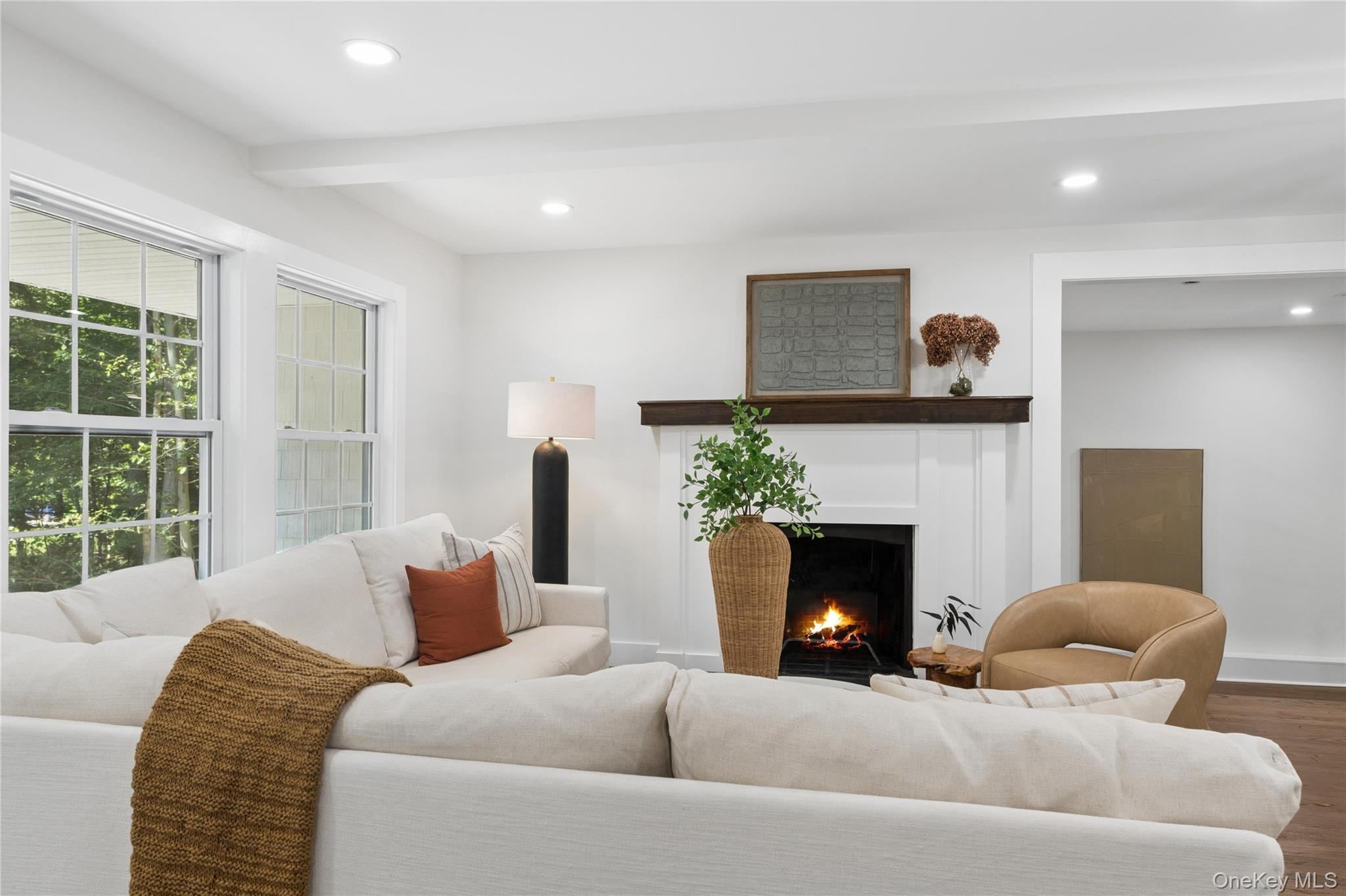 128 Crooked Hill Road