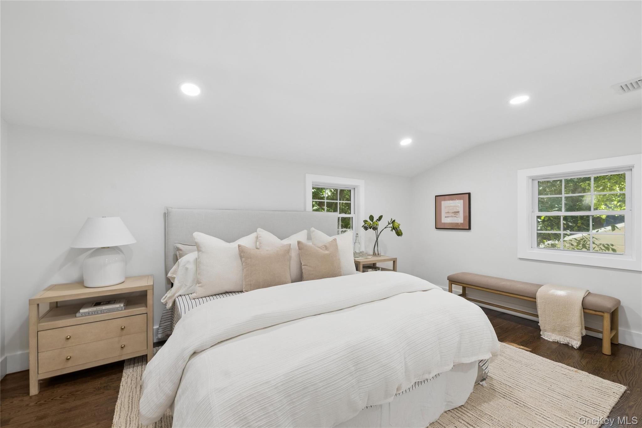 128 Crooked Hill Road