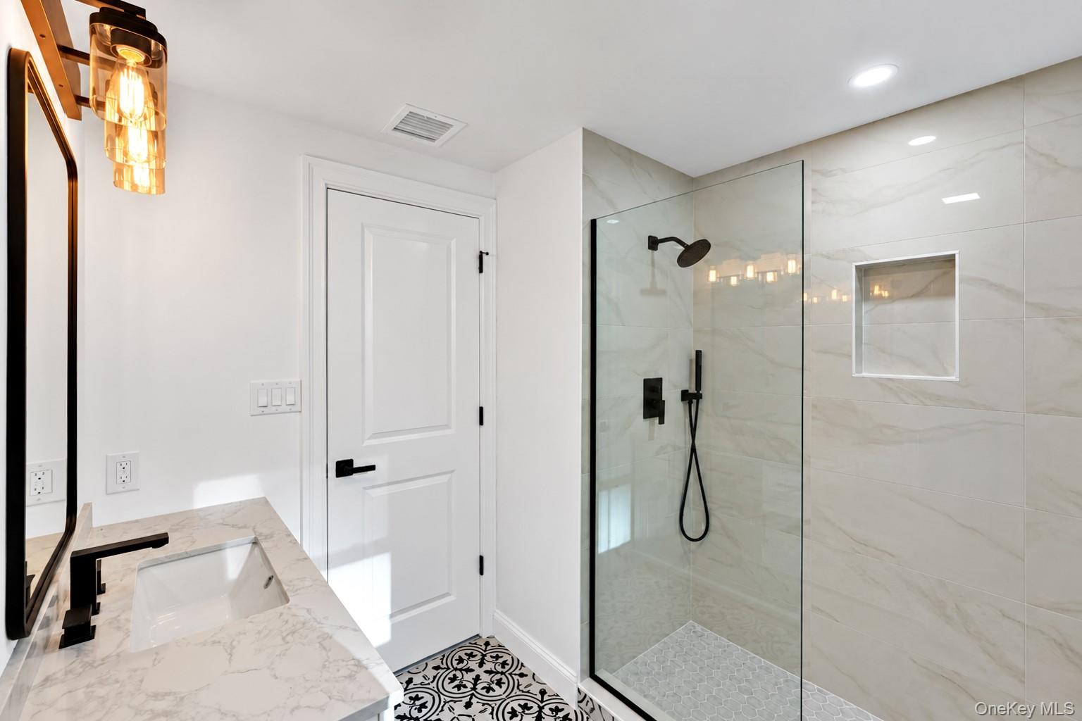 6 Cedarfield Terrace