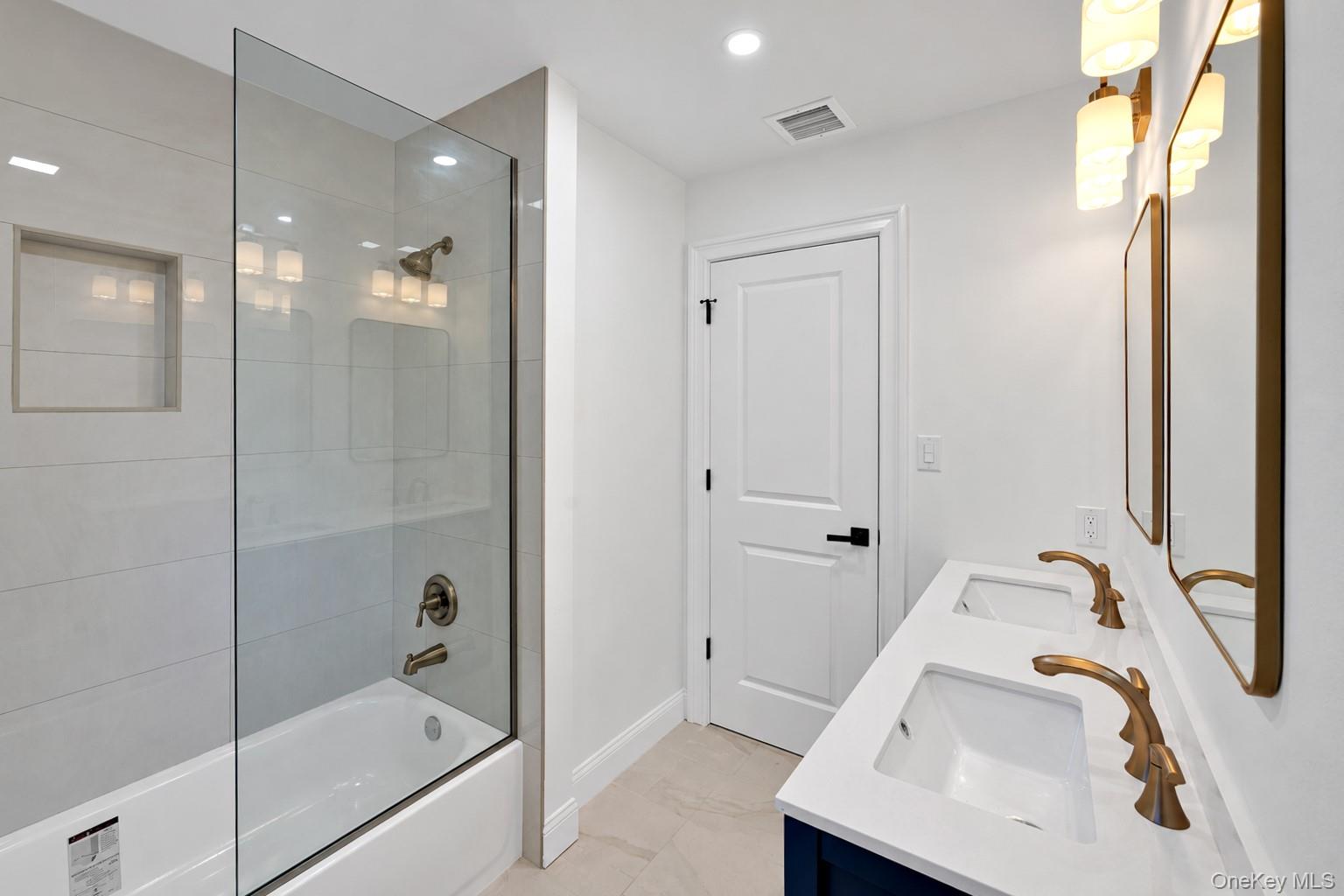 6 Cedarfield Terrace