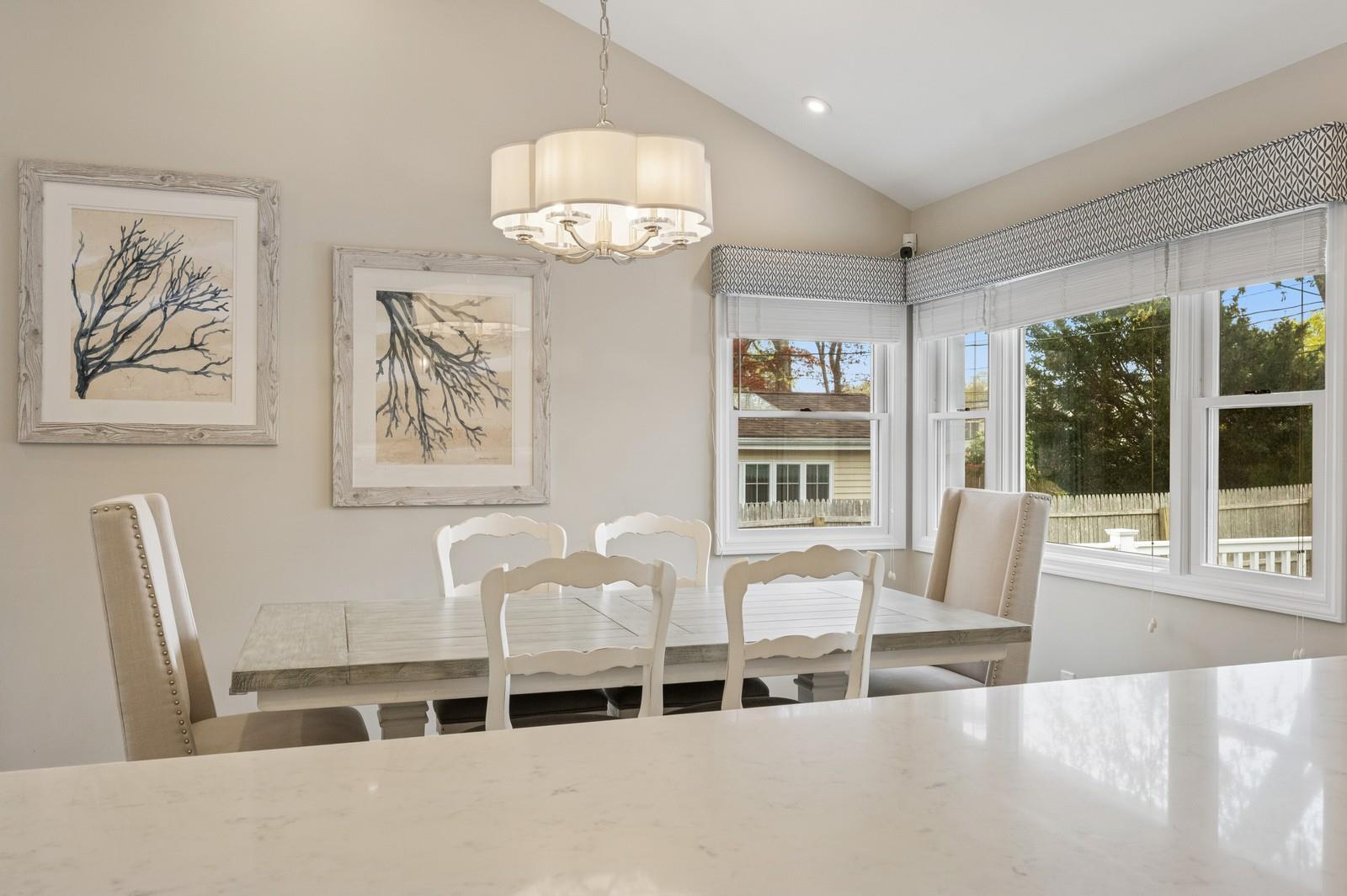 16 Maywood Place