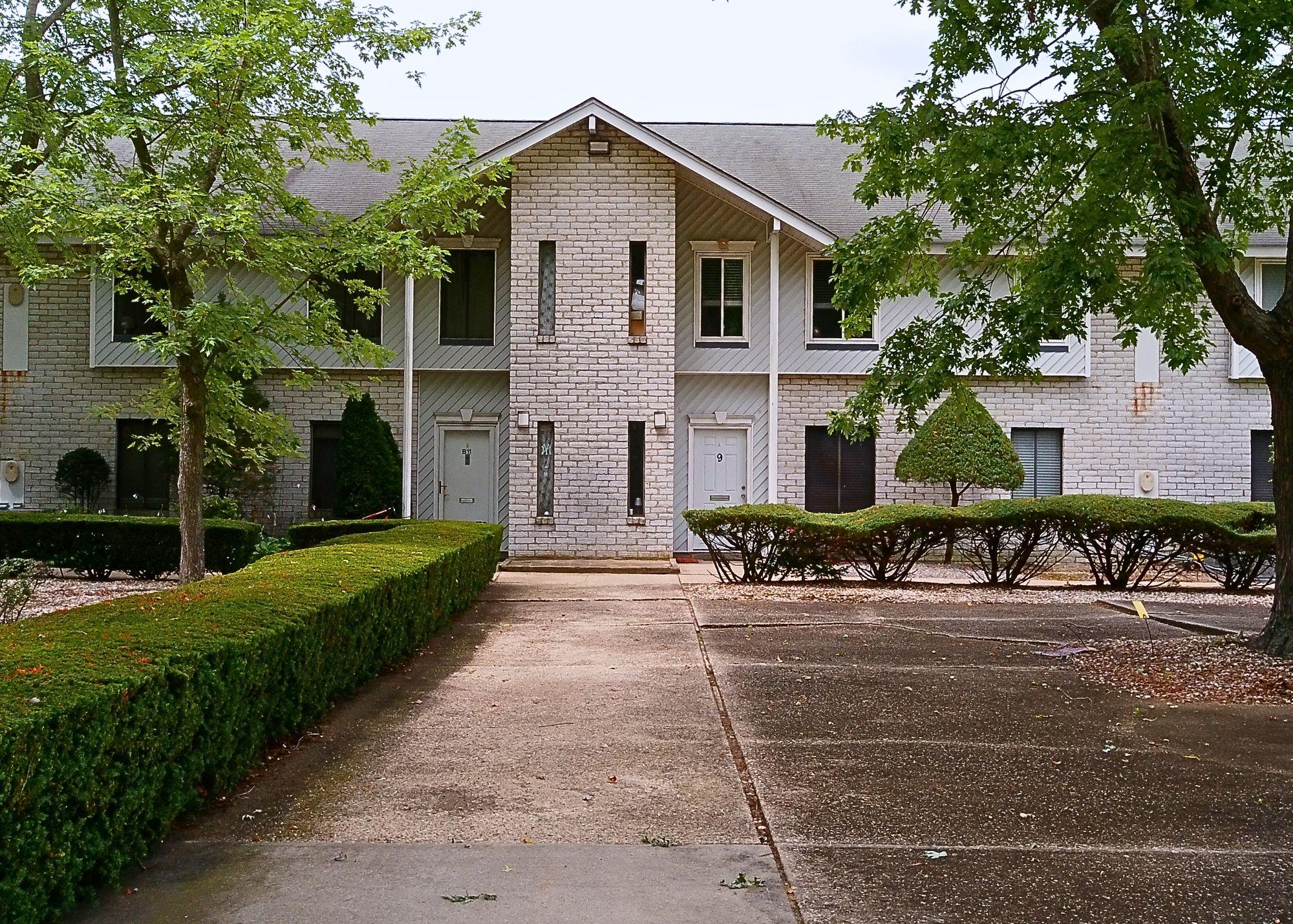 9 Boulder Court Unit: 9