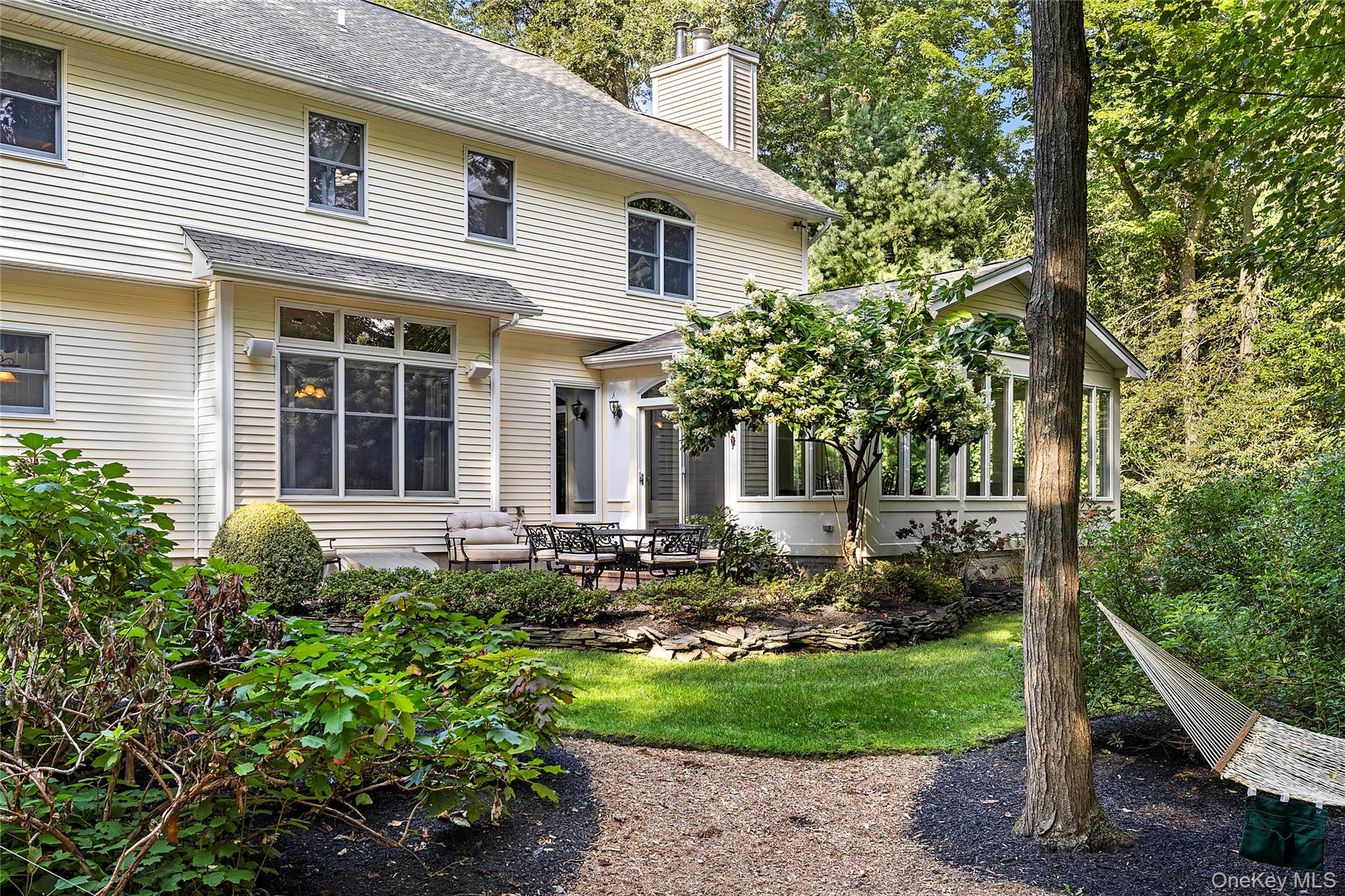 104 Harborview Drive