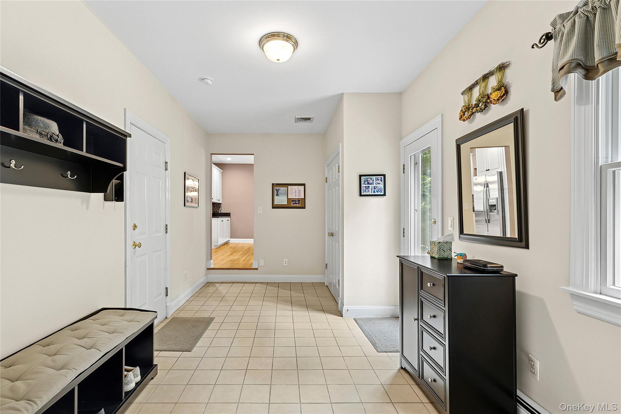 104 Harborview Drive