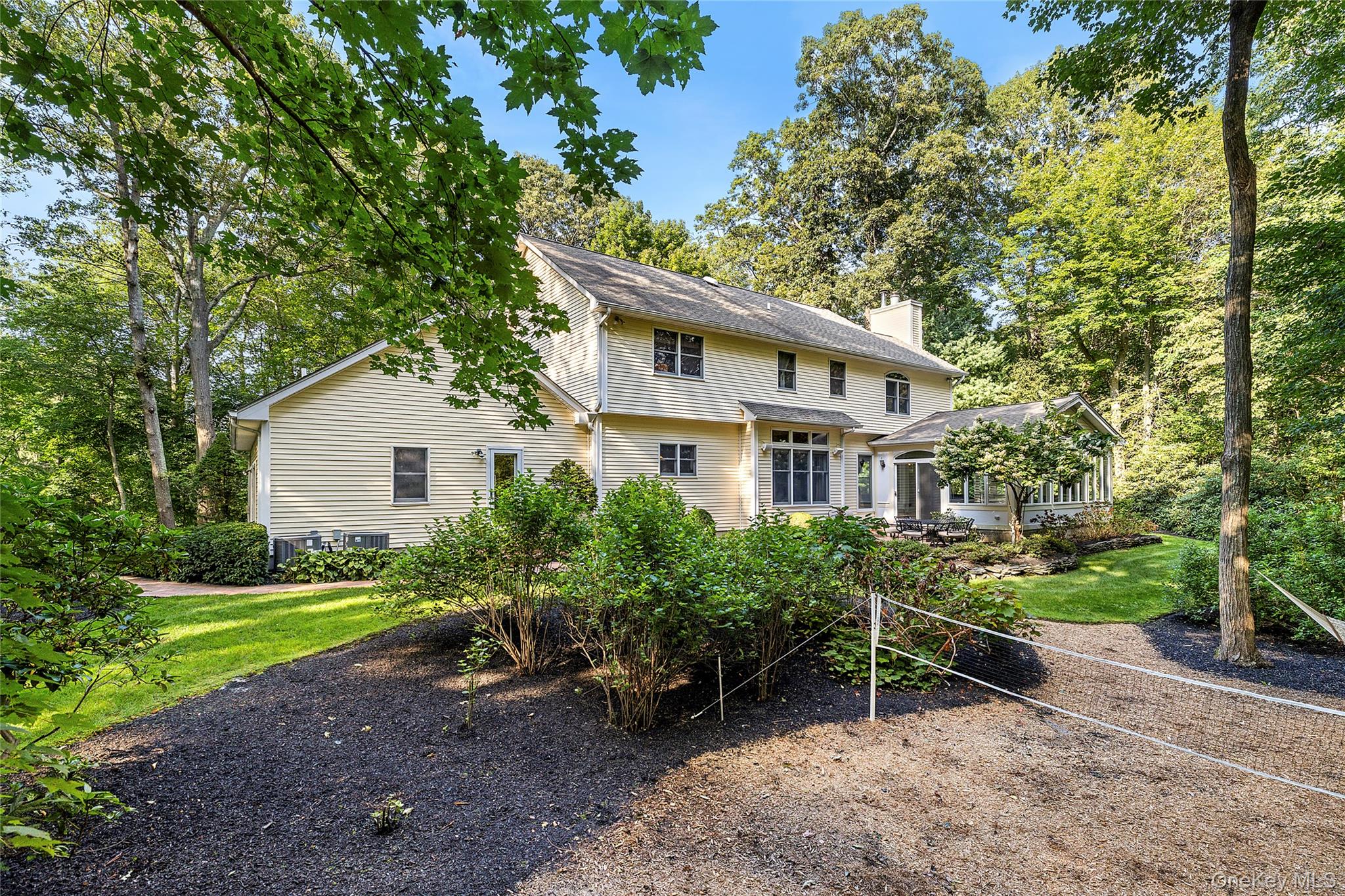 104 Harborview Drive