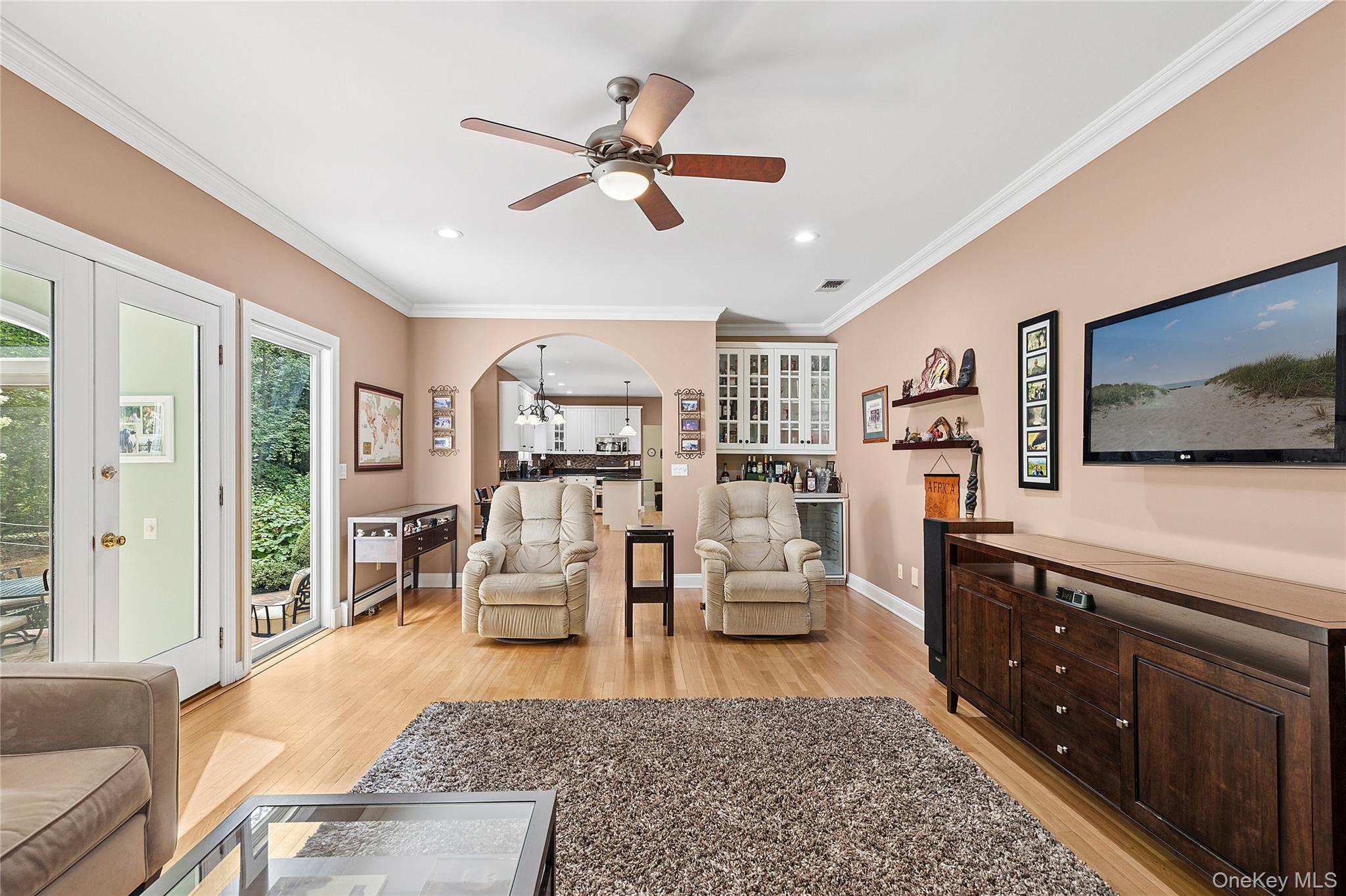 104 Harborview Drive