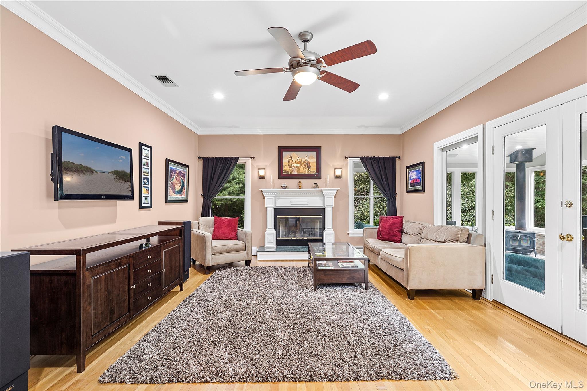 104 Harborview Drive