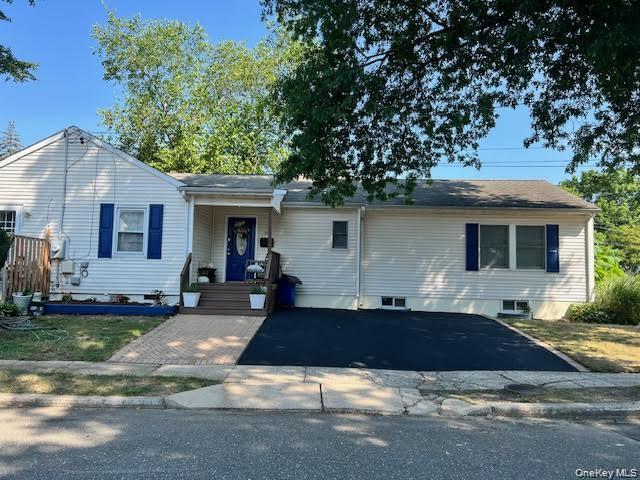 301 Laurel Road