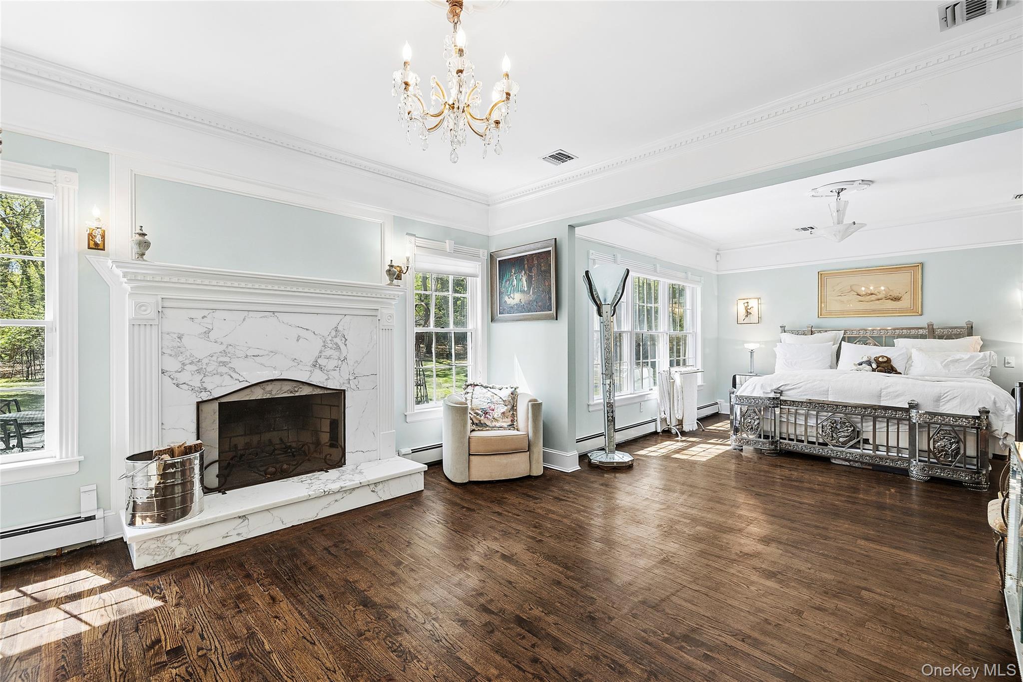 602A Twin Hills Court