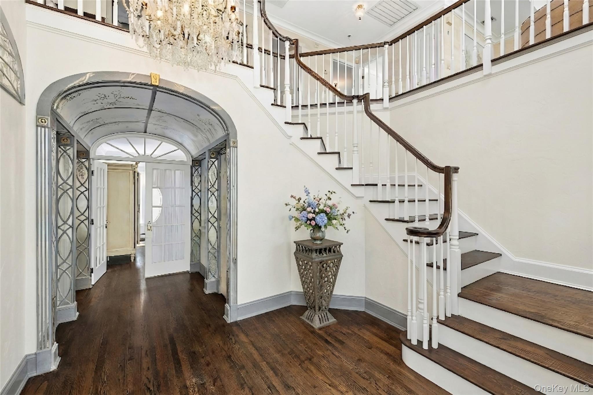 602A Twin Hills Court