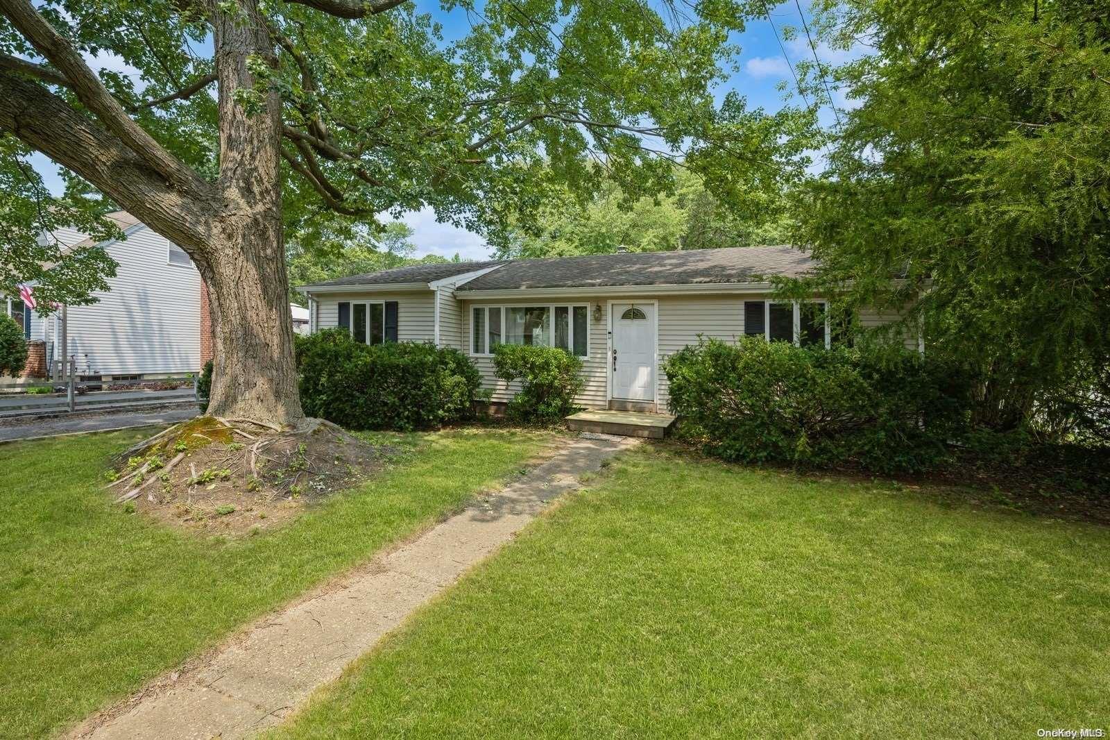 54 Circle Drive