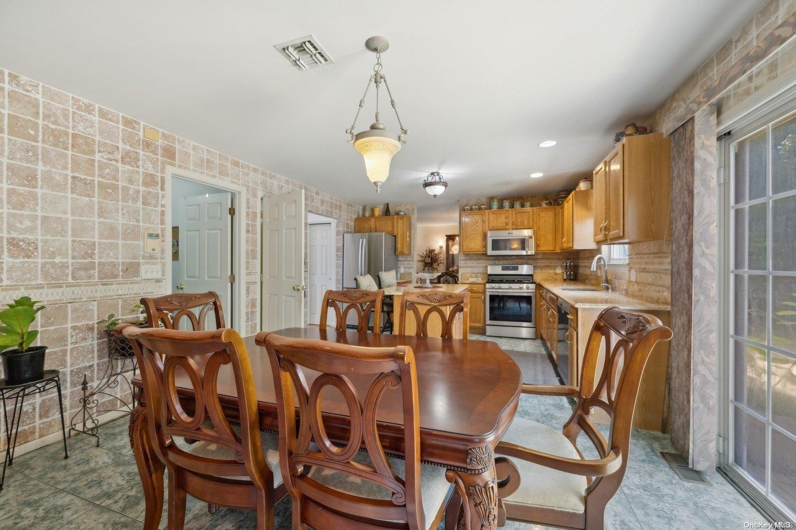 111 Vista Lane