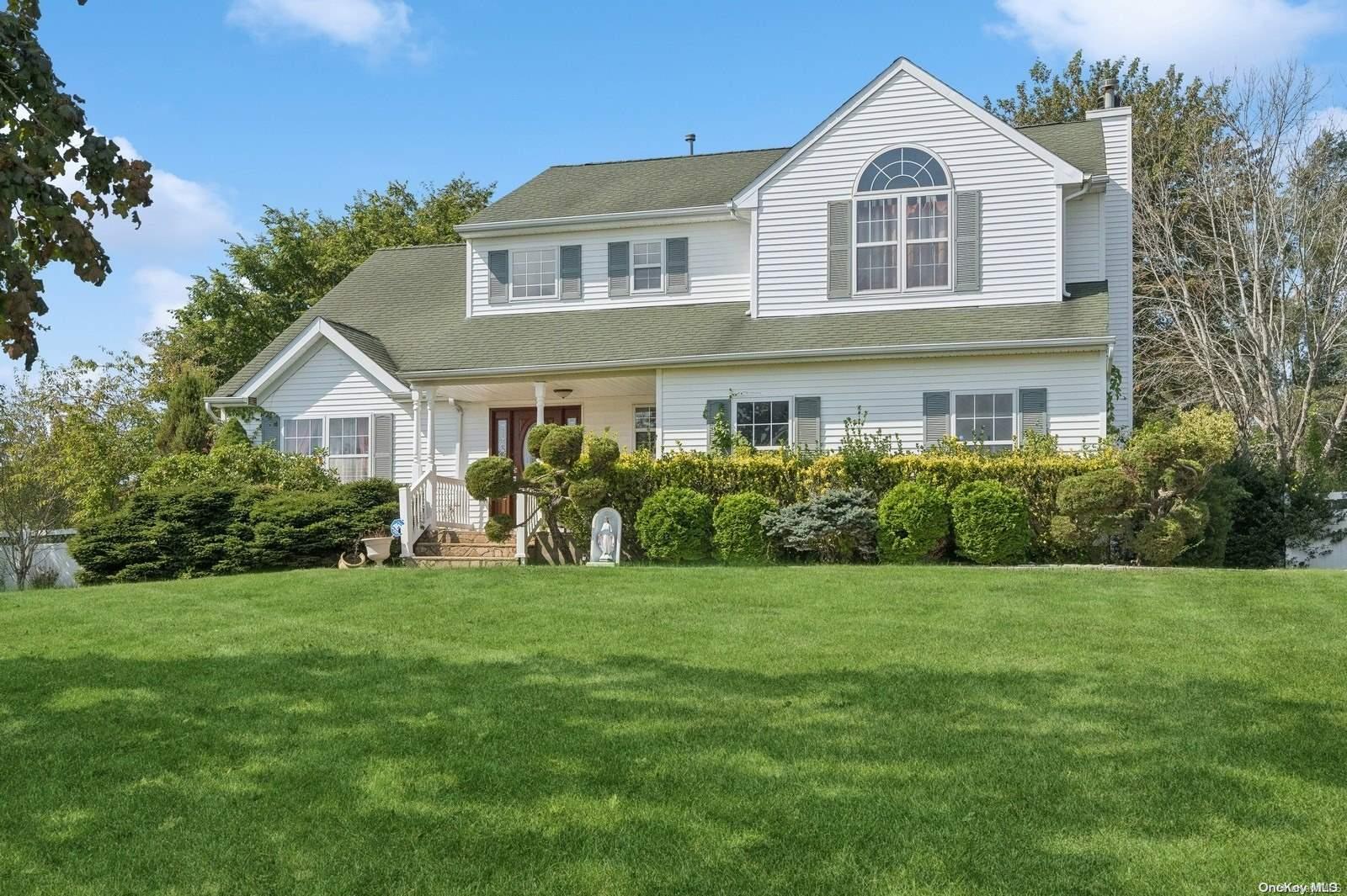 111 Vista Lane
