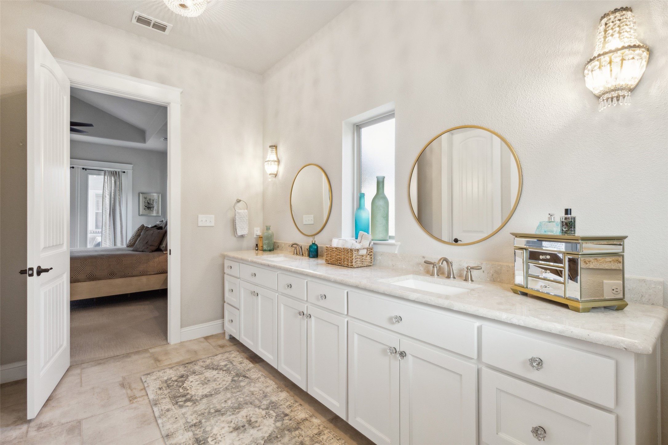 2005 Tremont Boulevard