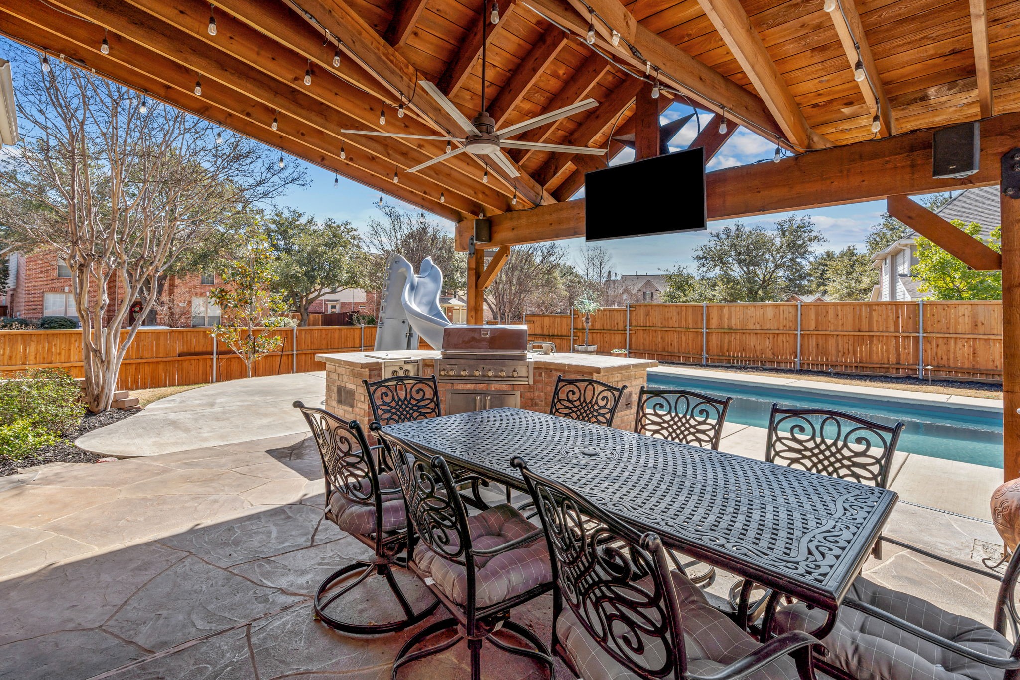 5201 Arbor Hollow Drive