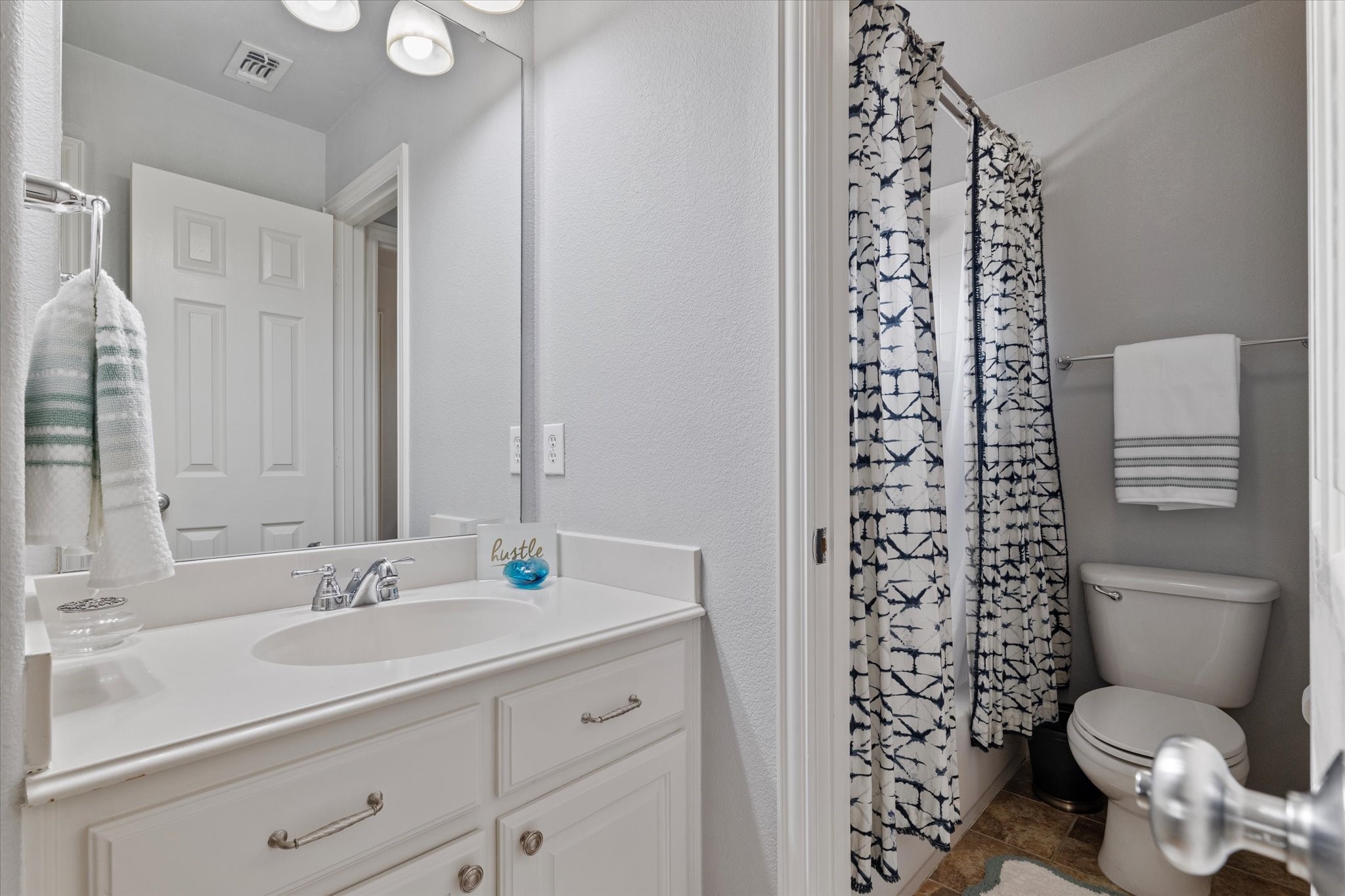 1305 Wade Haven Court