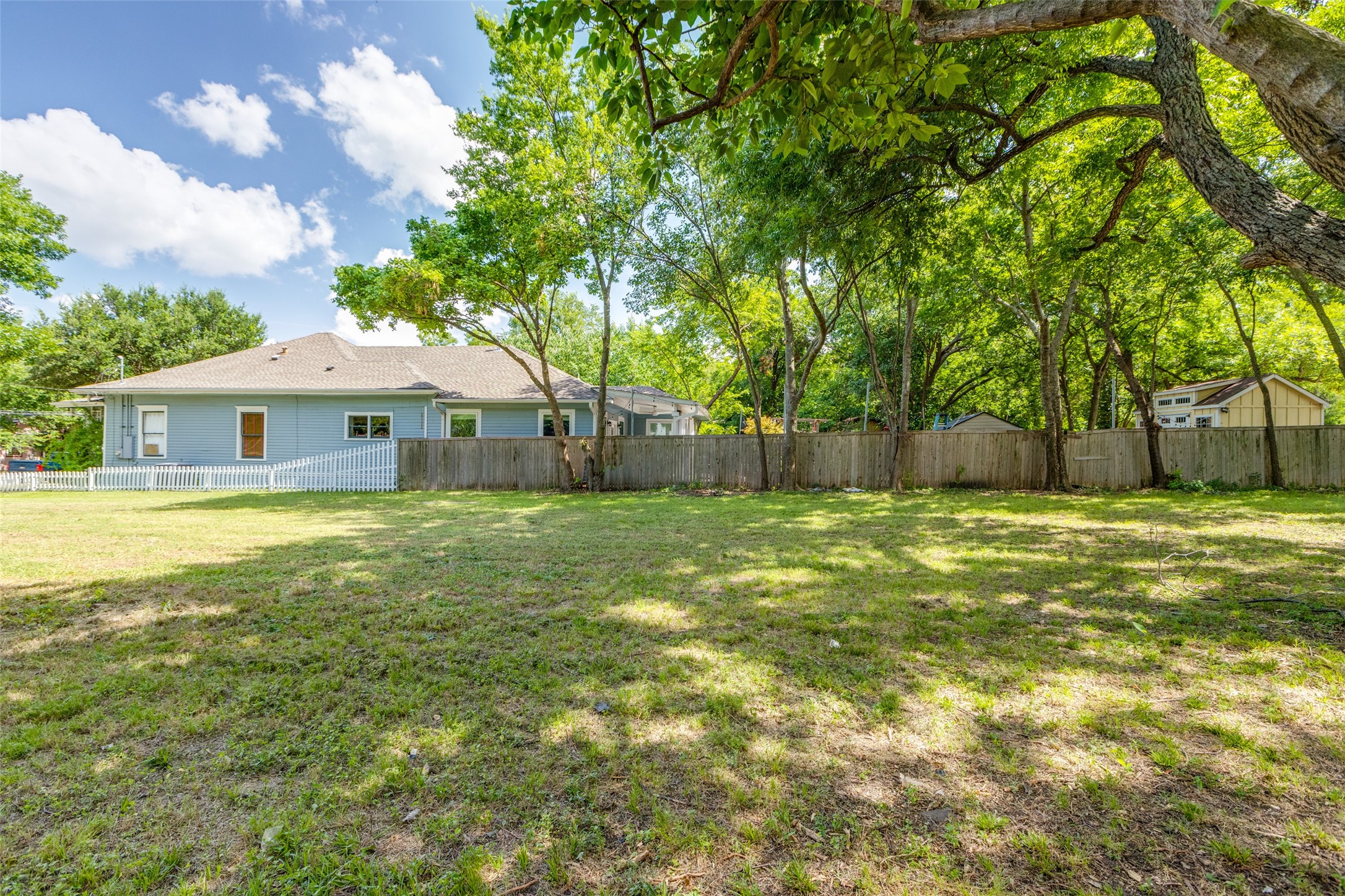 605 N Kentucky Street