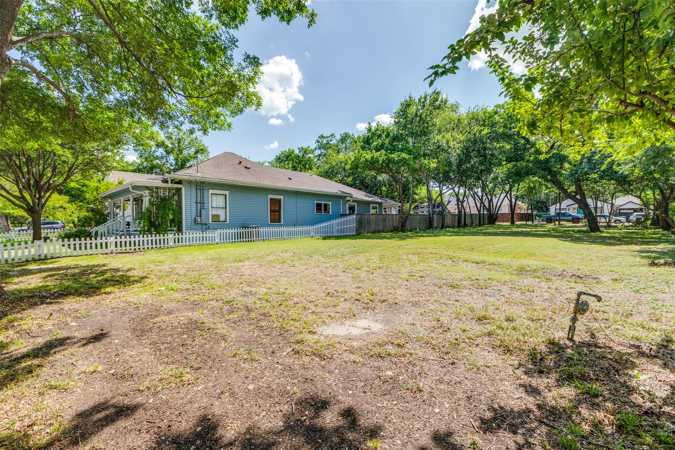 605 N Kentucky Street