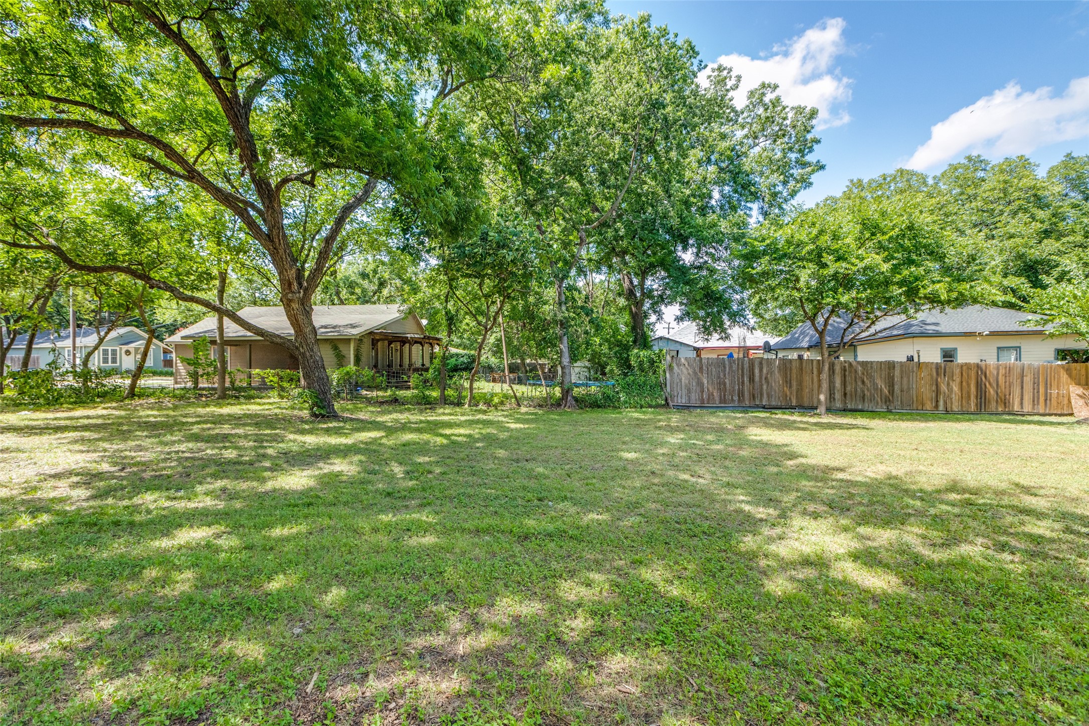 605 N Kentucky Street