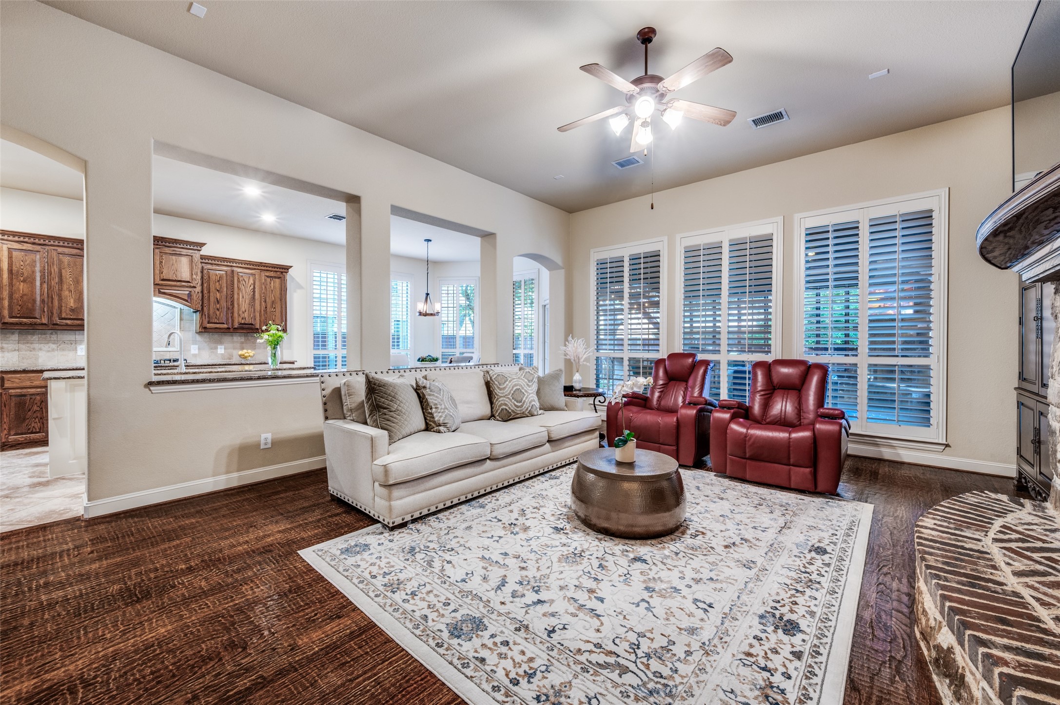 1209 Thimbleberry Drive