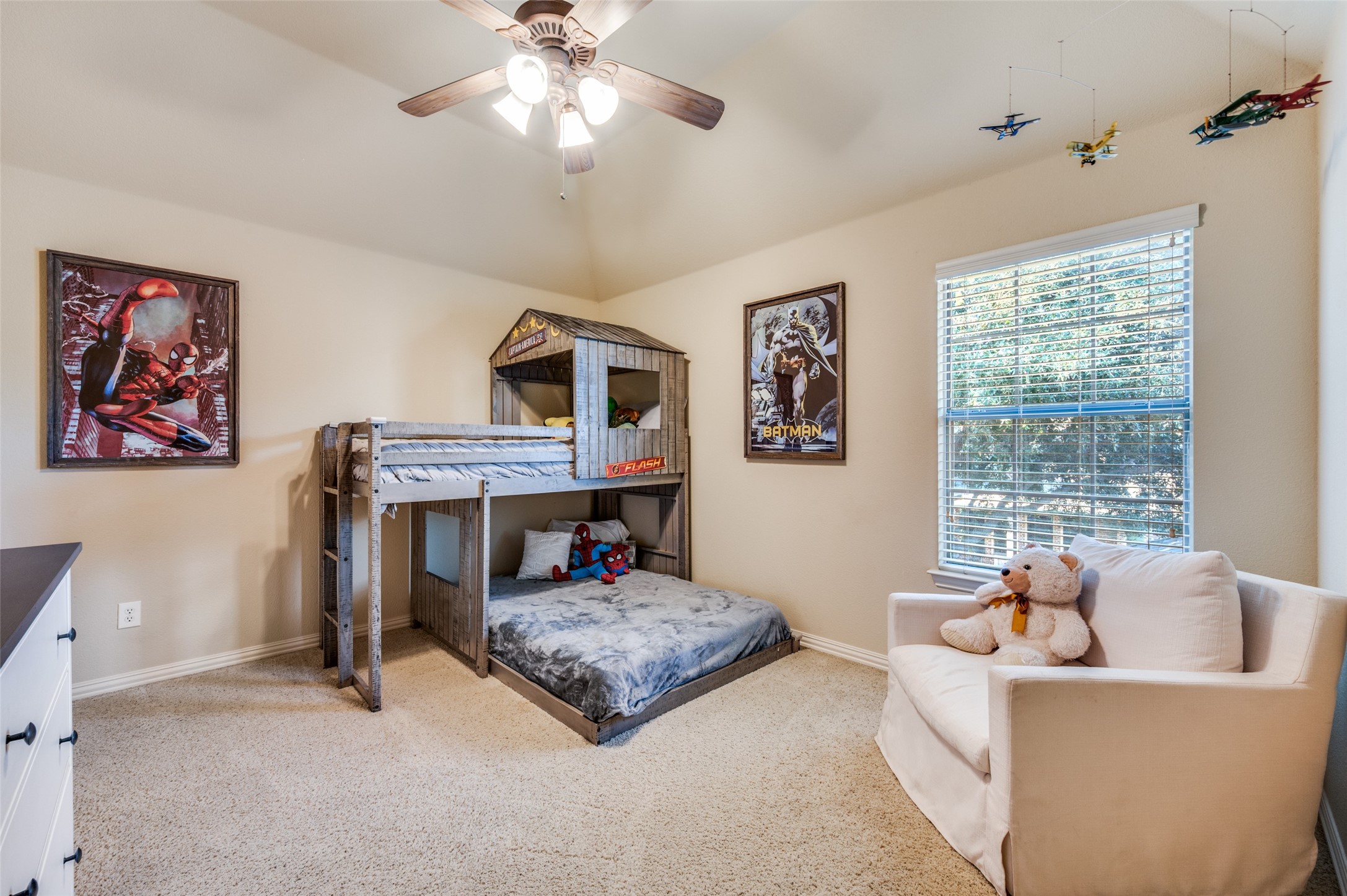 1209 Thimbleberry Drive