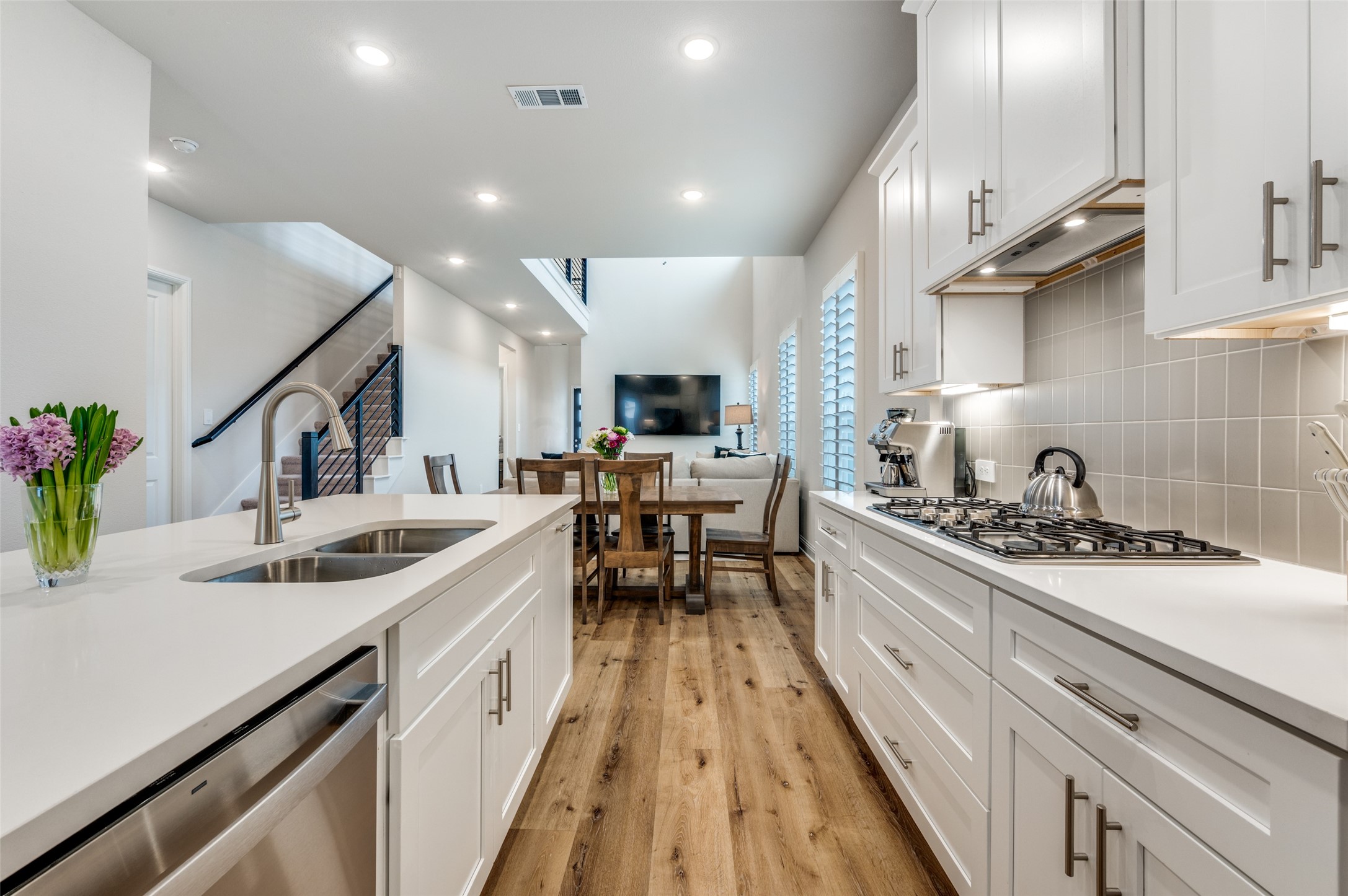 10990 Prairie Rose Road