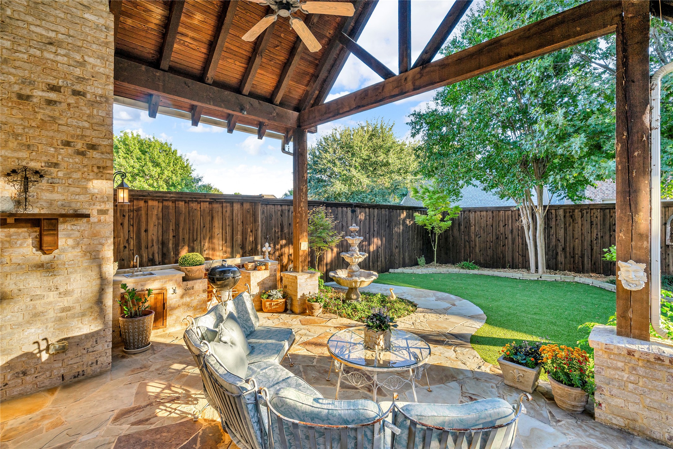 2317 Highgate Drive
