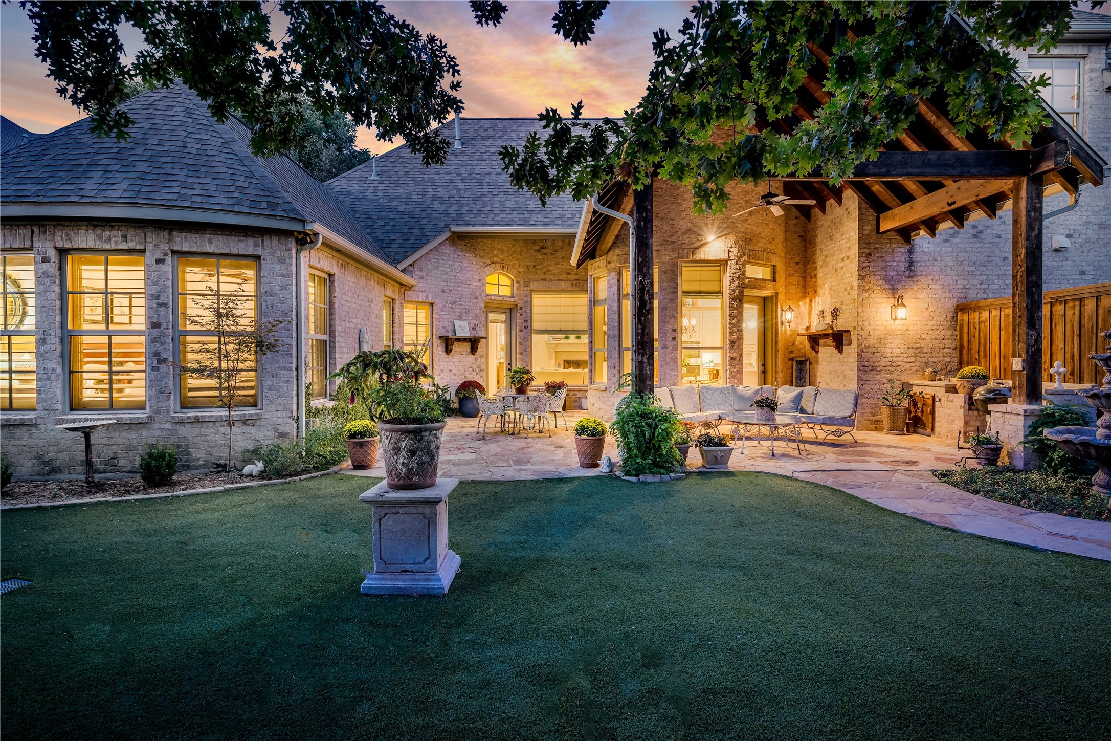 2317 Highgate Drive