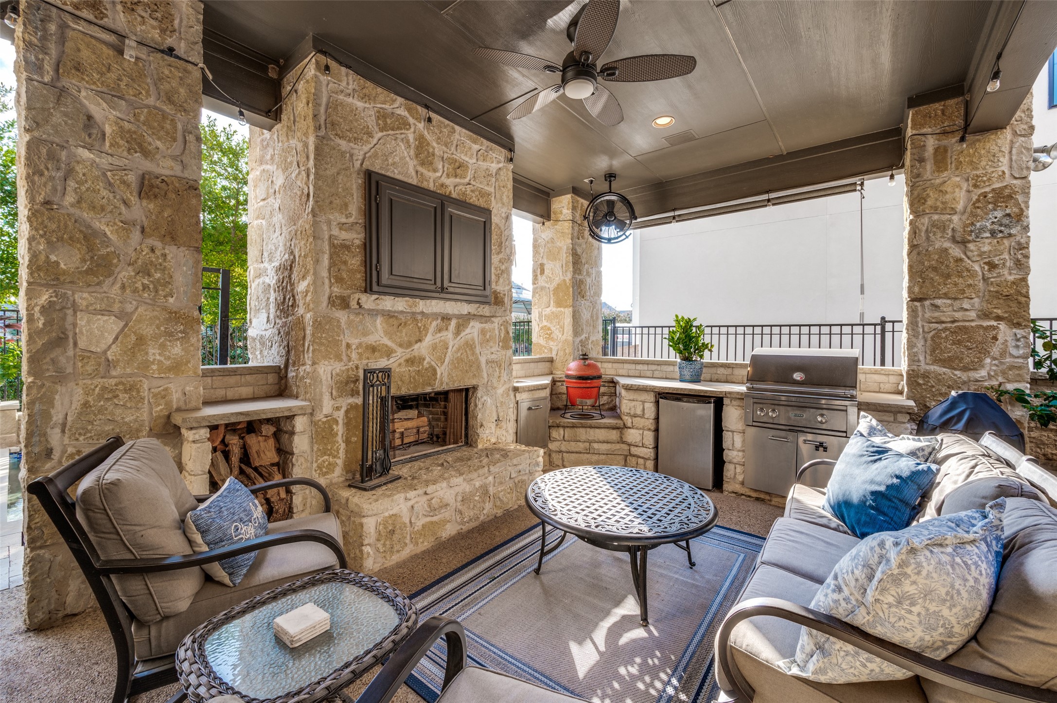 7805 Comanche Way