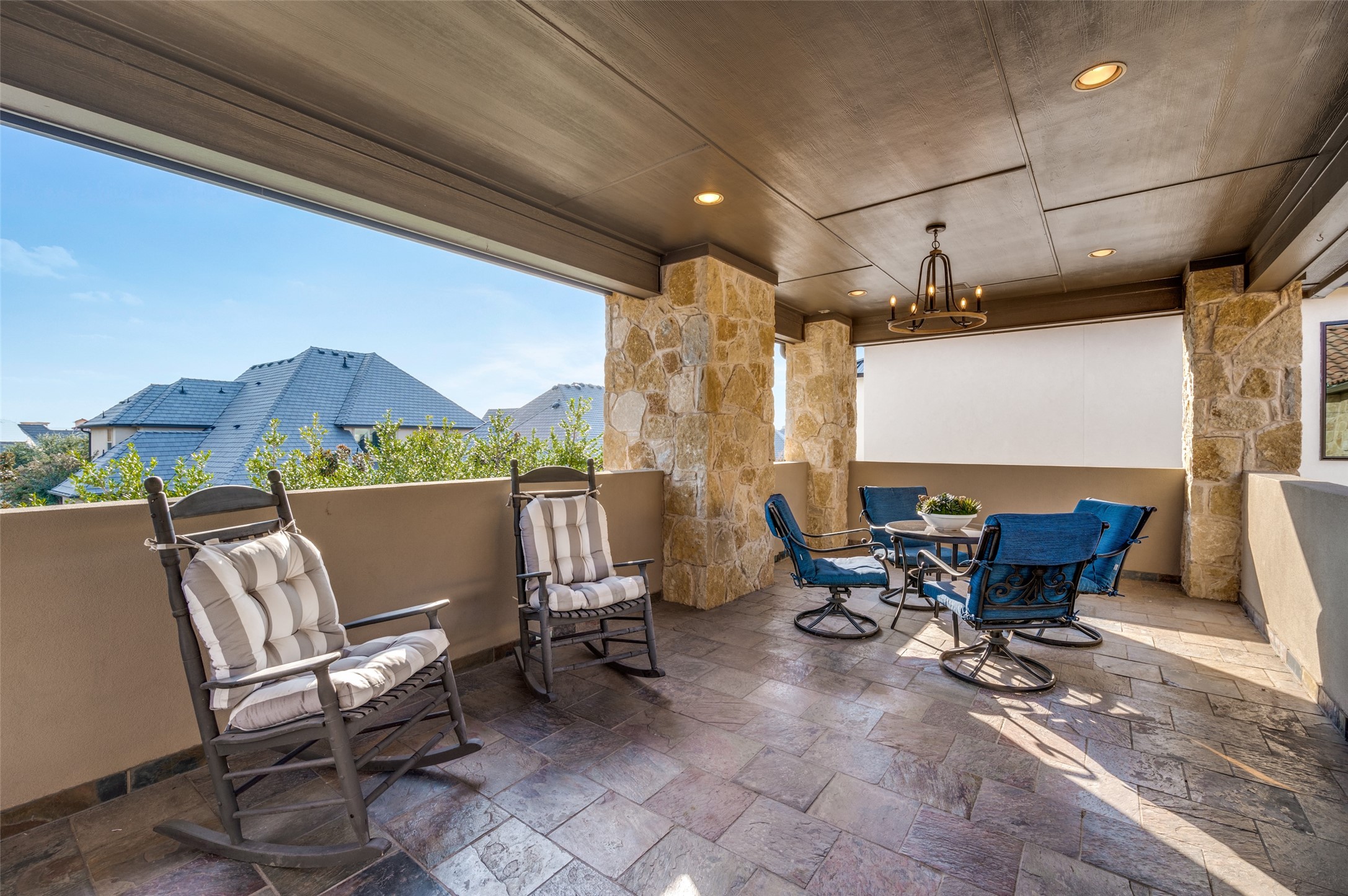 7805 Comanche Way
