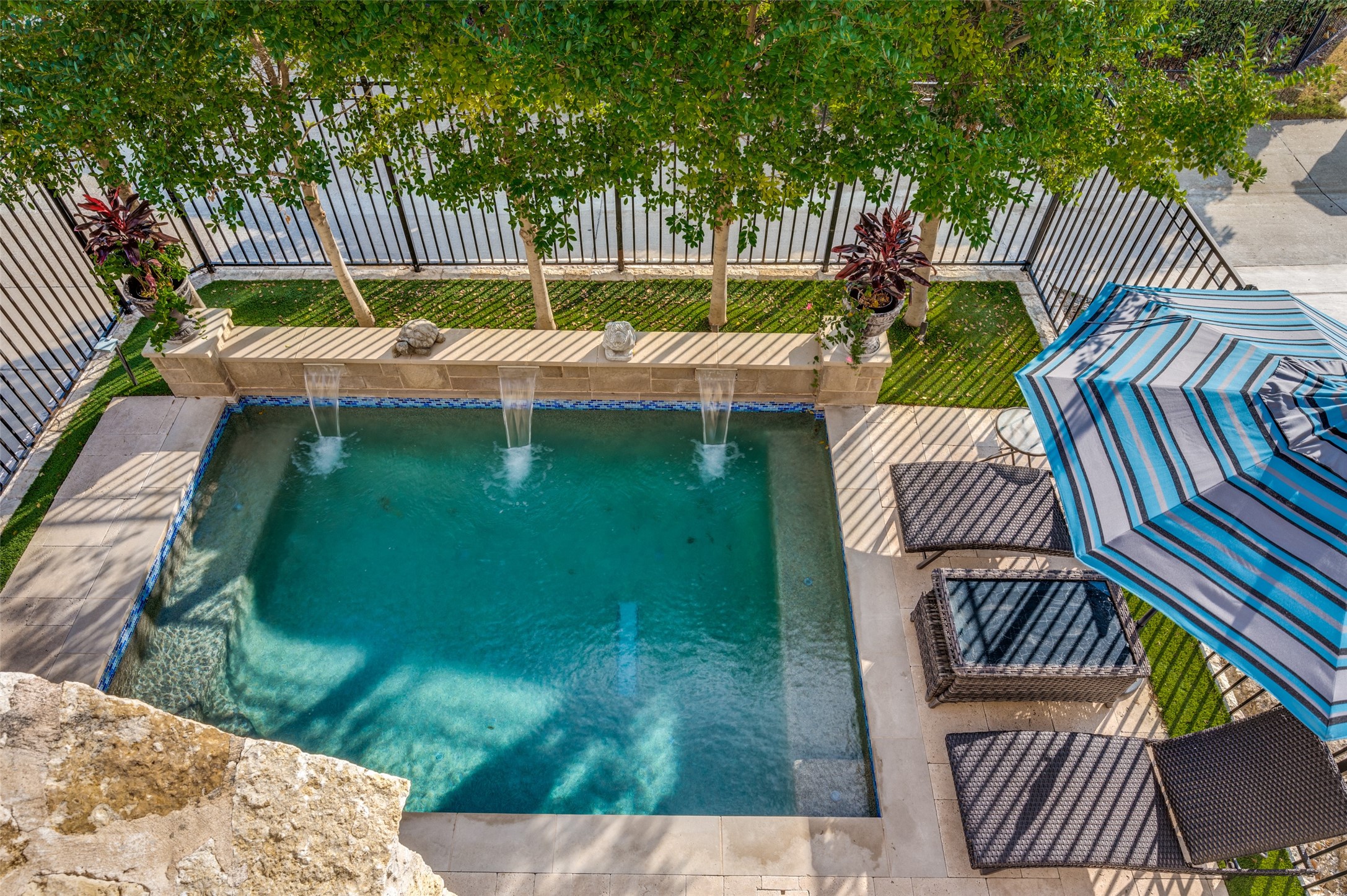 7805 Comanche Way