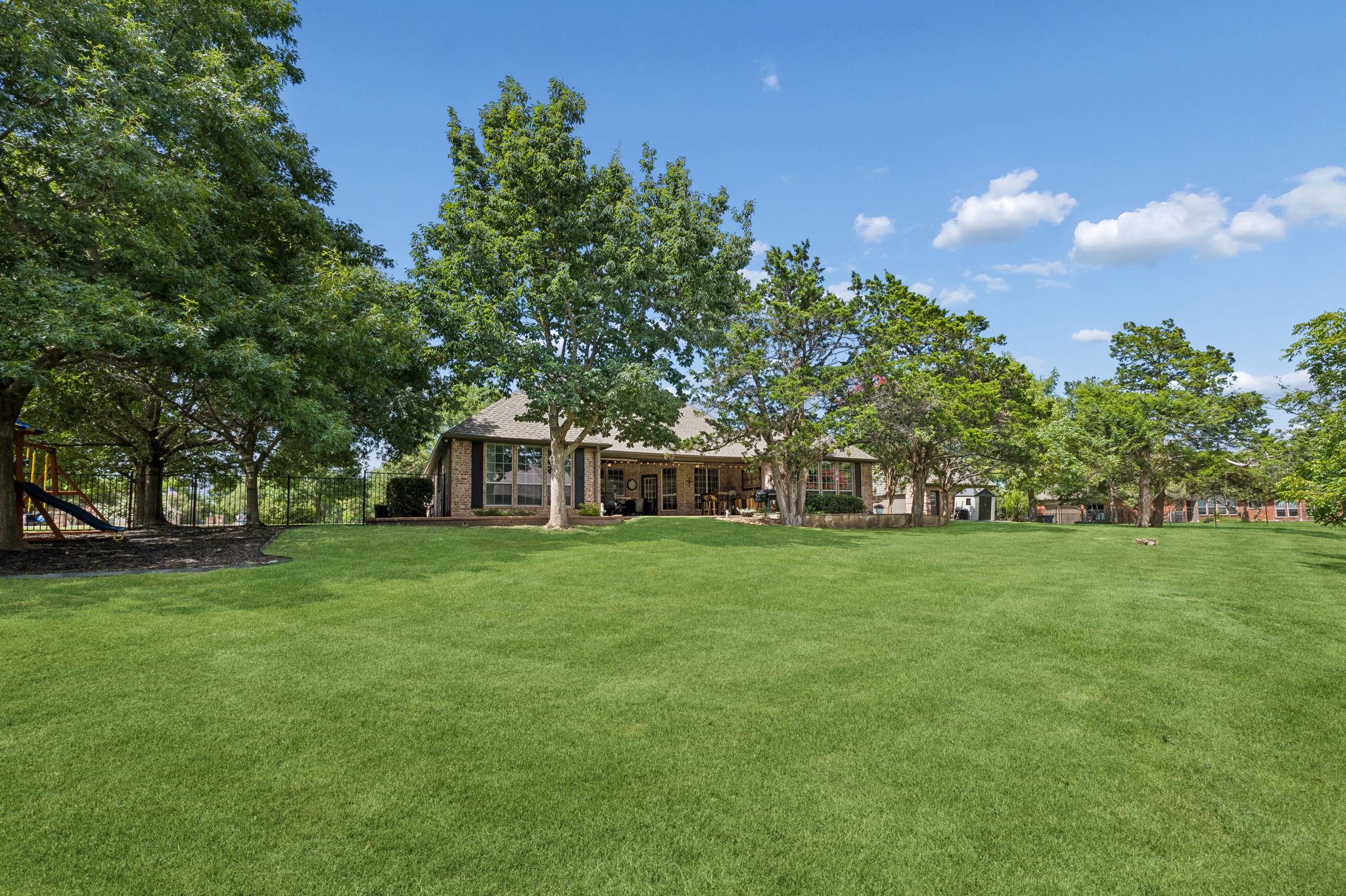 240 Arthur Court