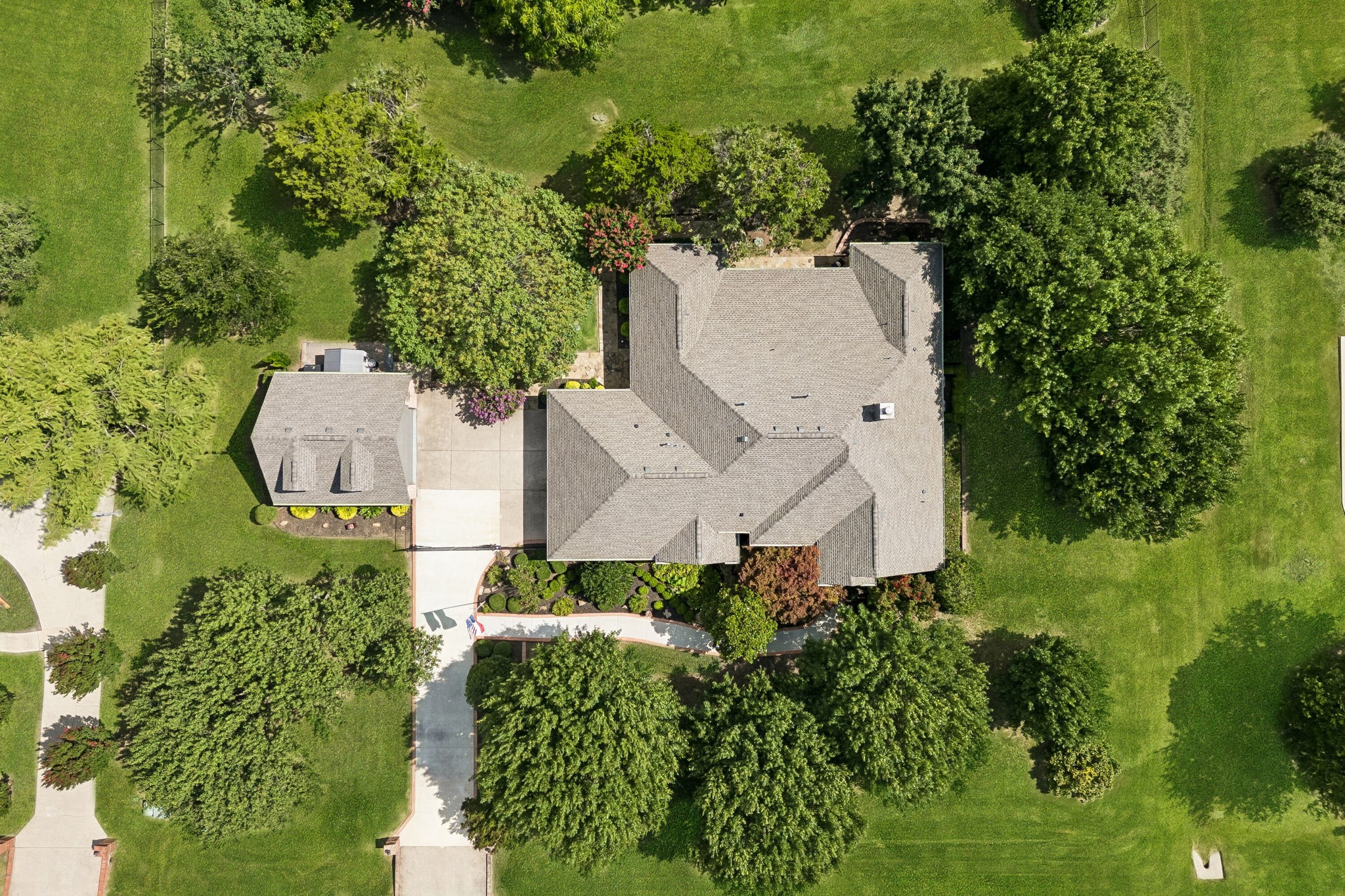240 Arthur Court